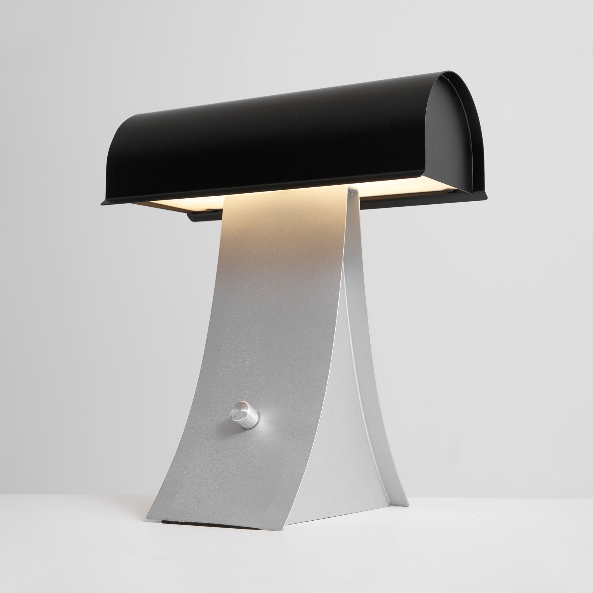 Archive Table Lamp T1922