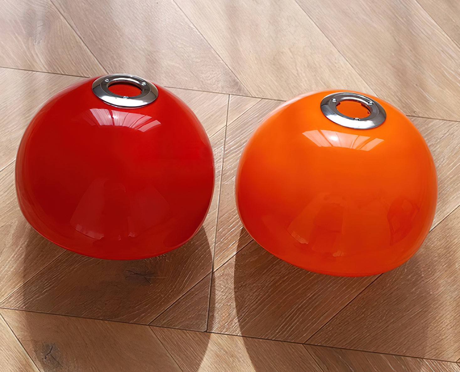 Creative Persimmon Pendant Lamp - Modern Glass and Metal for Dining Room M143