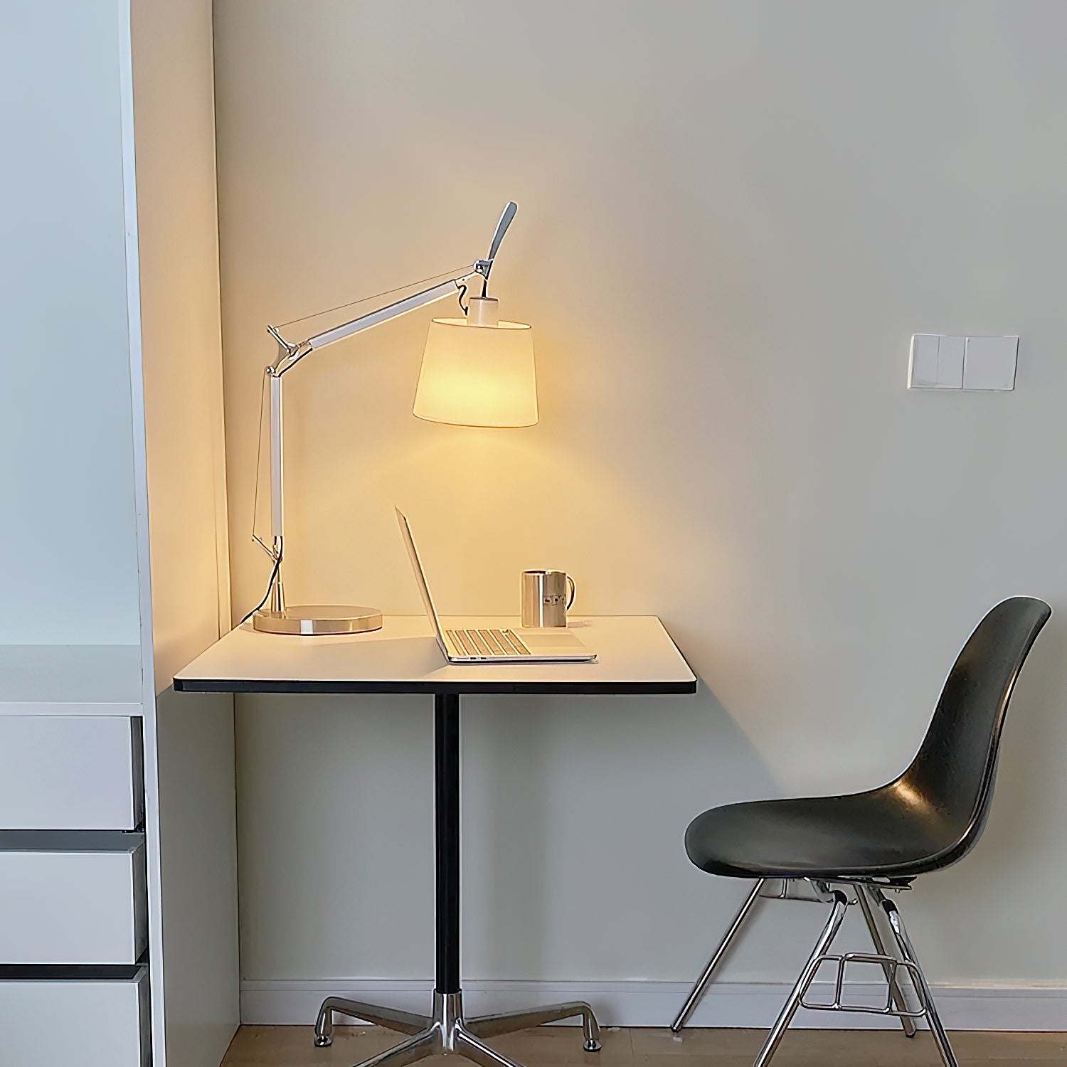 Velthea Table Lamp T1938