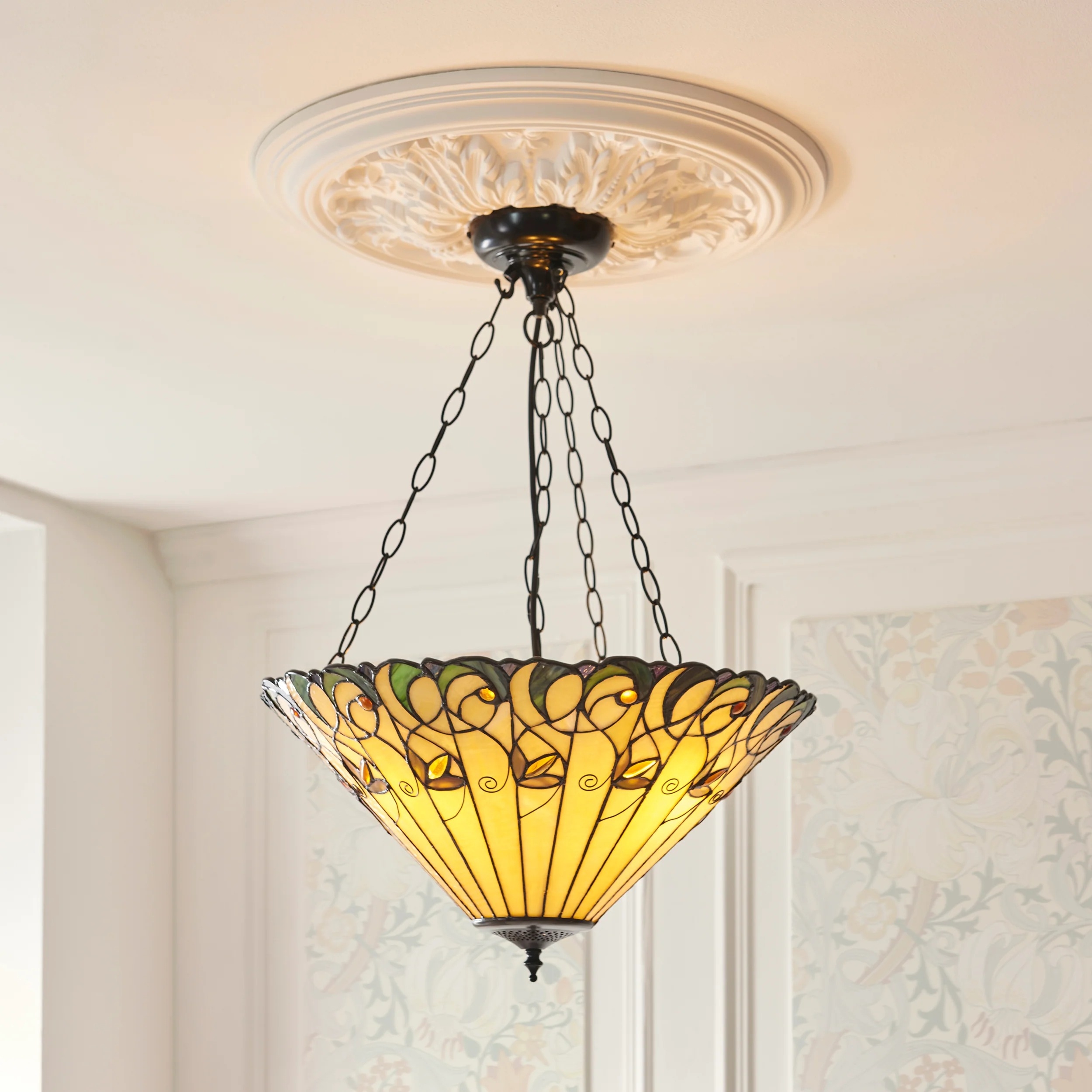 TF Jamelia Light - Decorative Art Glass - Flush Mount Timeless Style for Hallway T1041