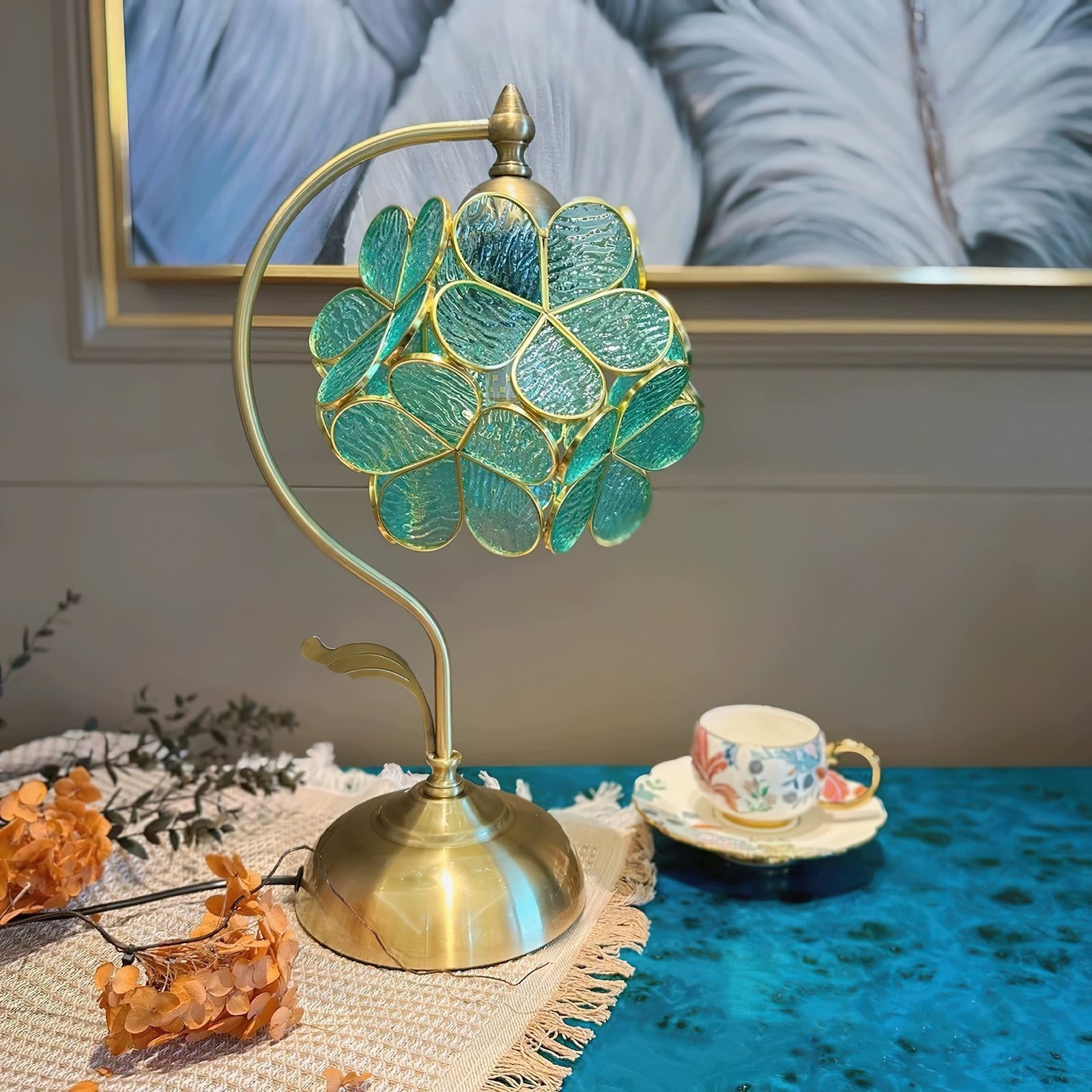 Petal Eye-Care Glass Table Lamp M574