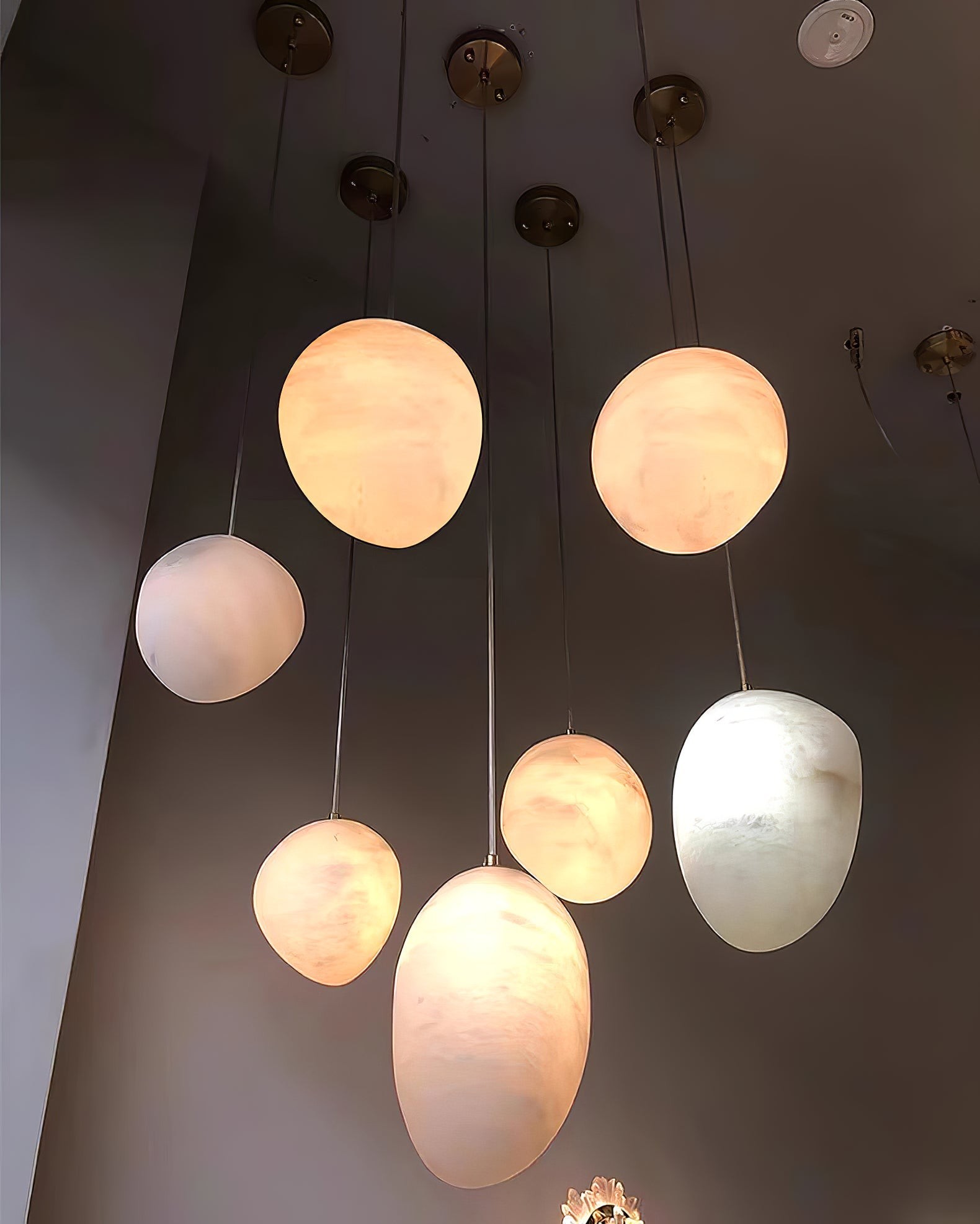 Pebbles Alabaster Pendant Lamp M334