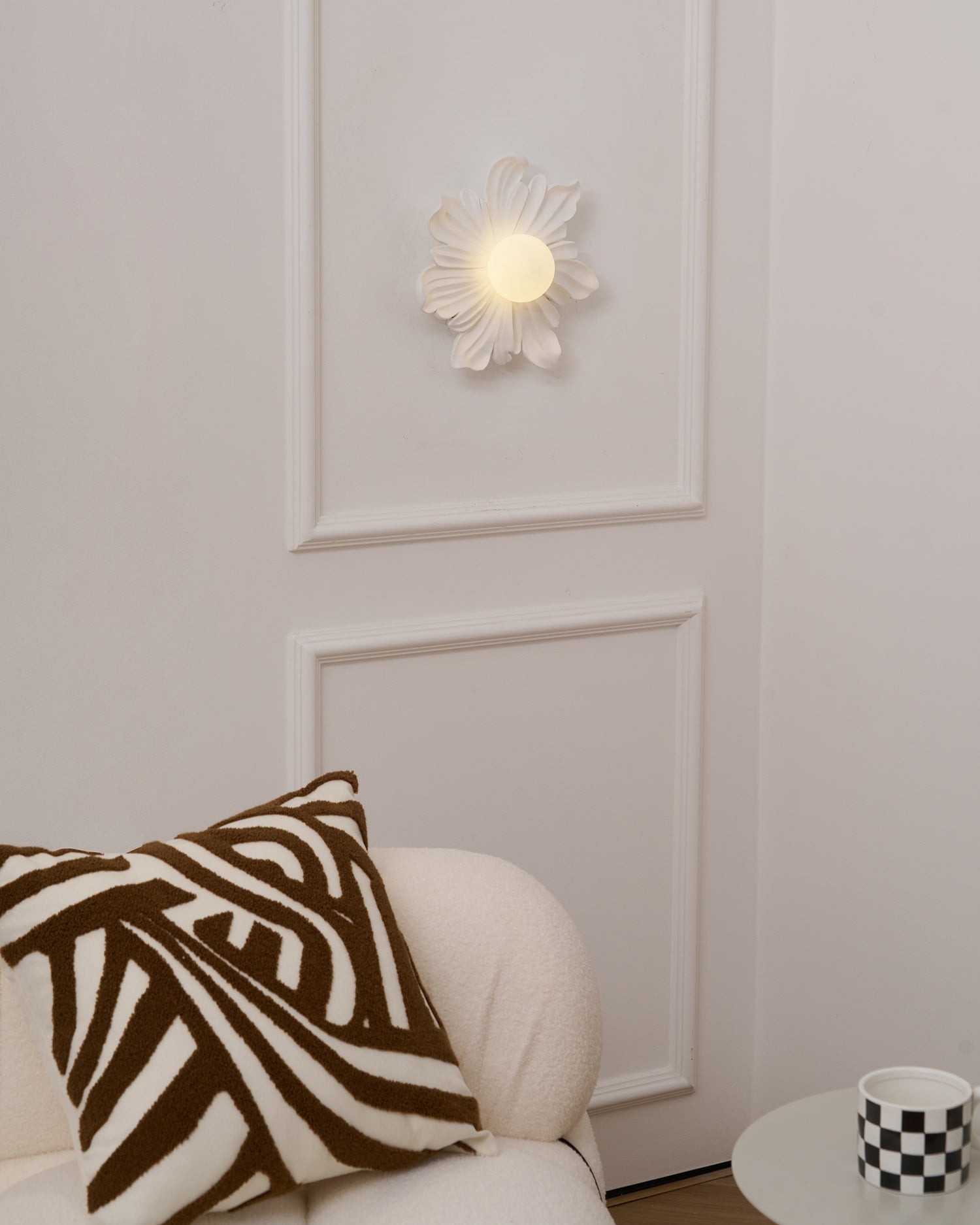 Flower Wall Lamp P071