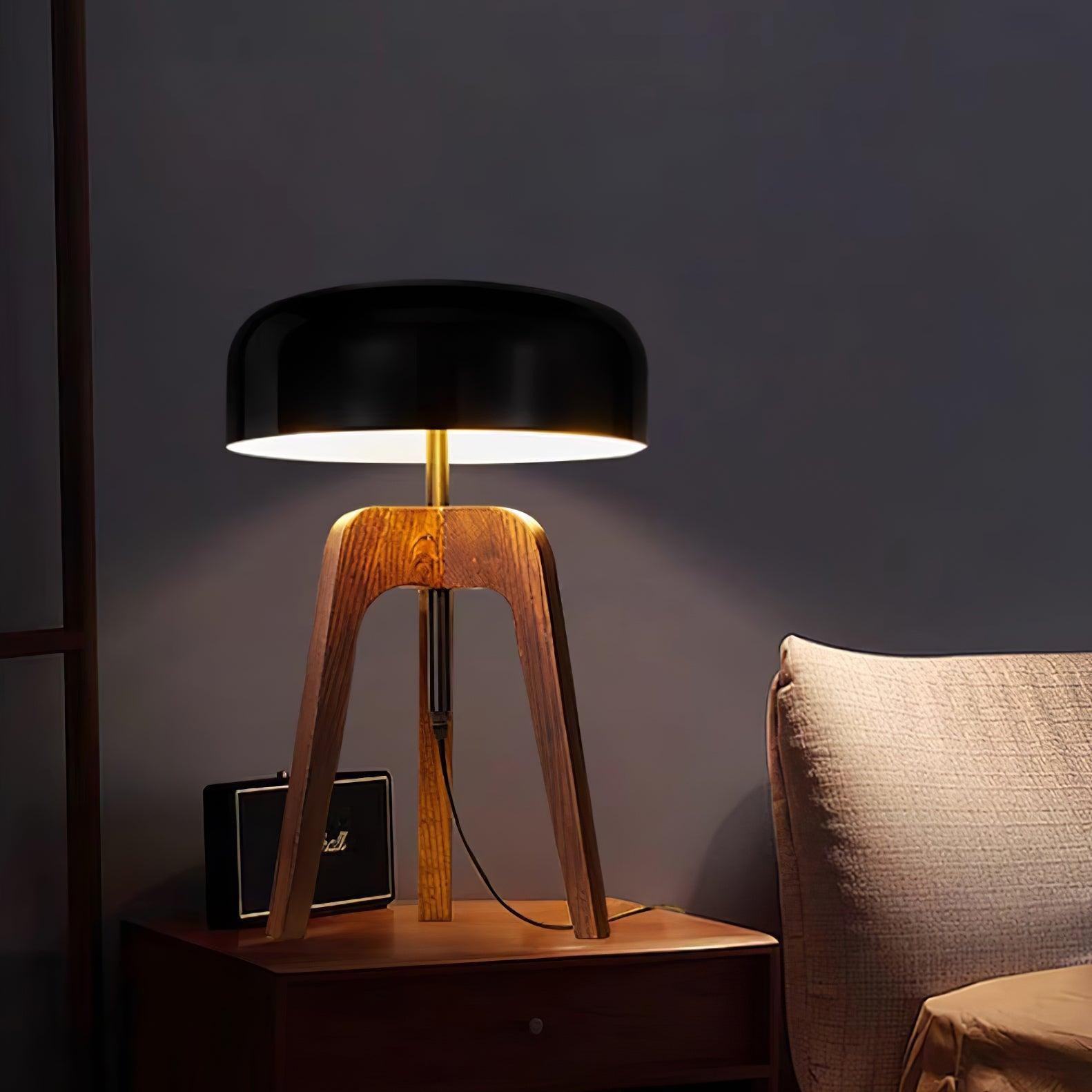 Minimalist Wood Tripod Table Lamp M218