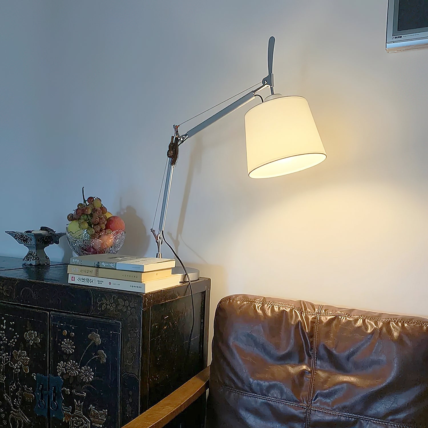 Velthea Table Lamp T1938