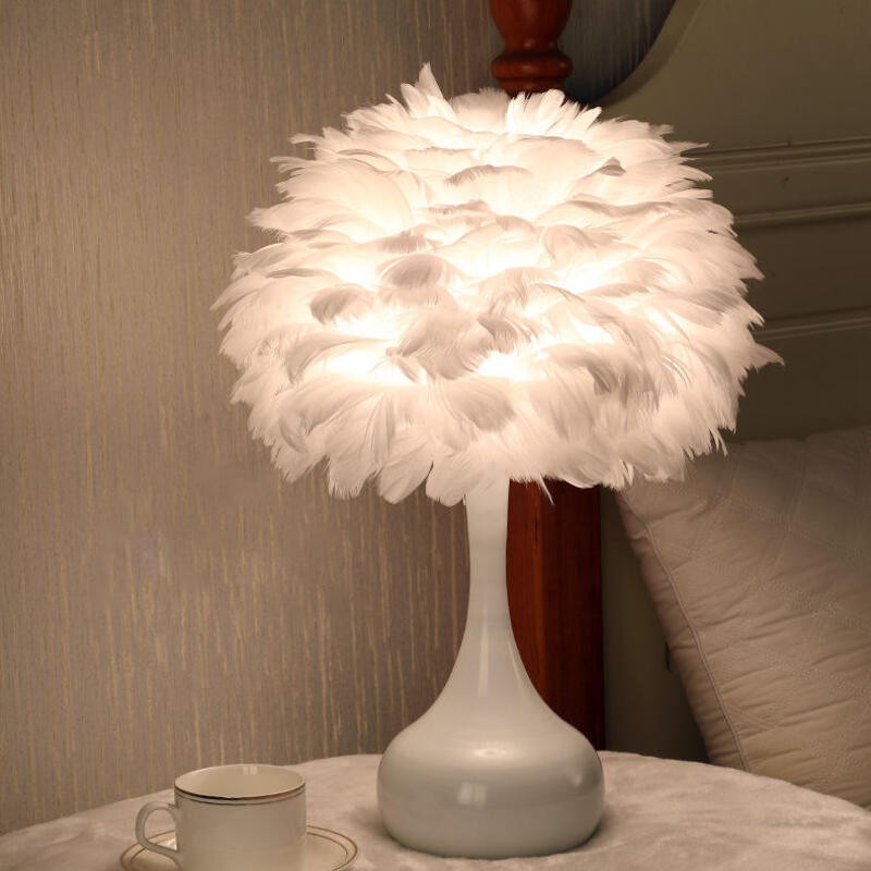Modern Feather Table Lamp for Bedroom