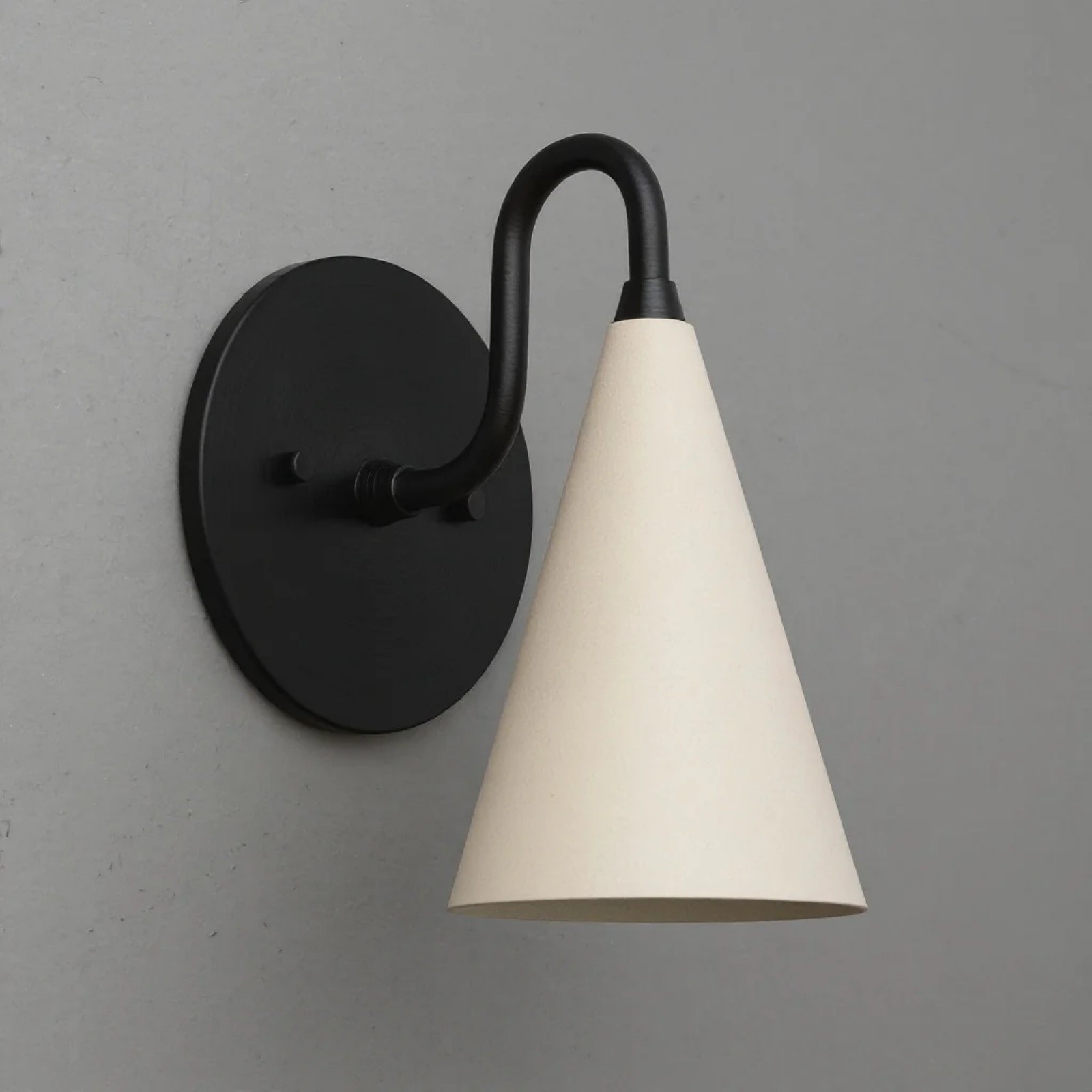 Minimalist Tall Brass Triangular Wall Lamp S307