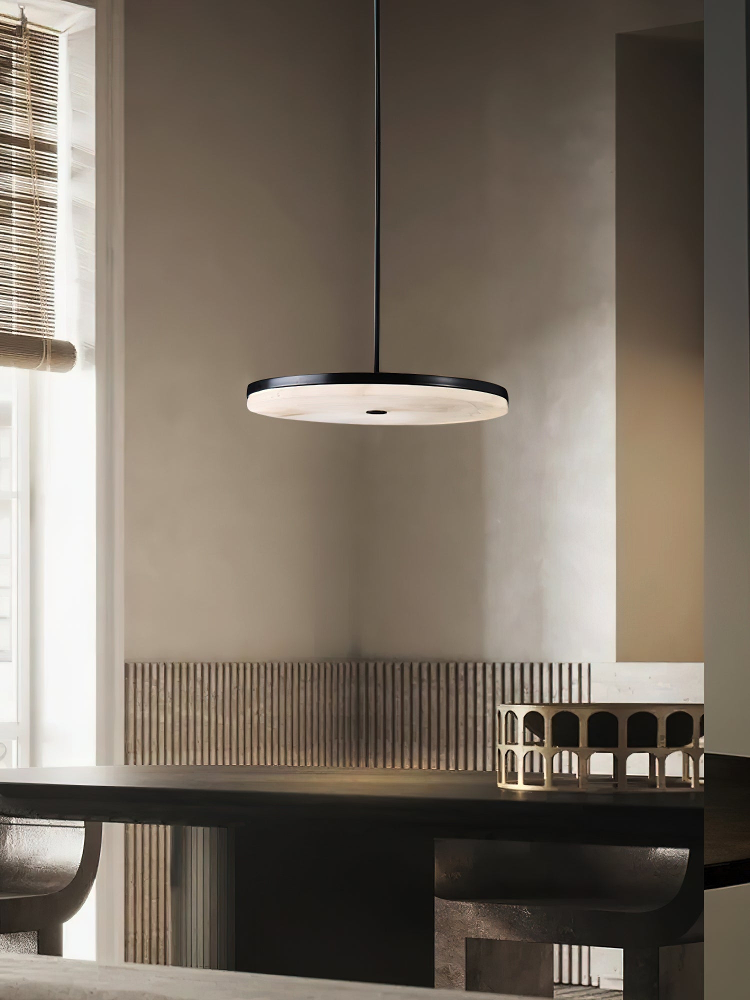 Wyatt Alabaster Pendant Light T1651