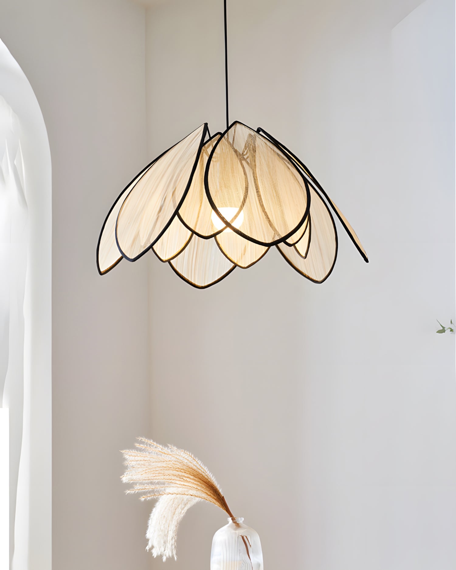 Petaline Veil Pendant Lamp T1555