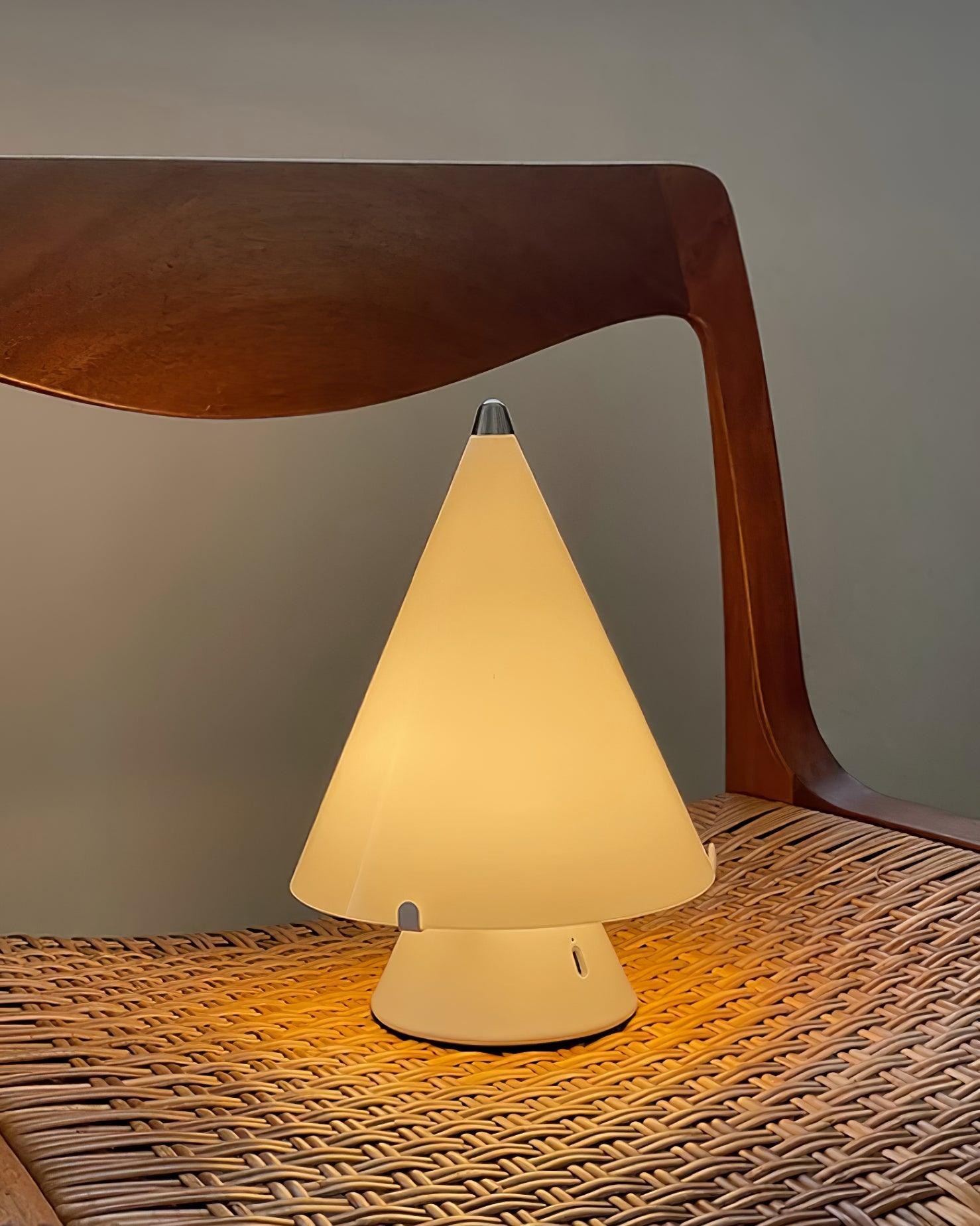 Spire-shaped Practical Fashionable Table Lamp M530