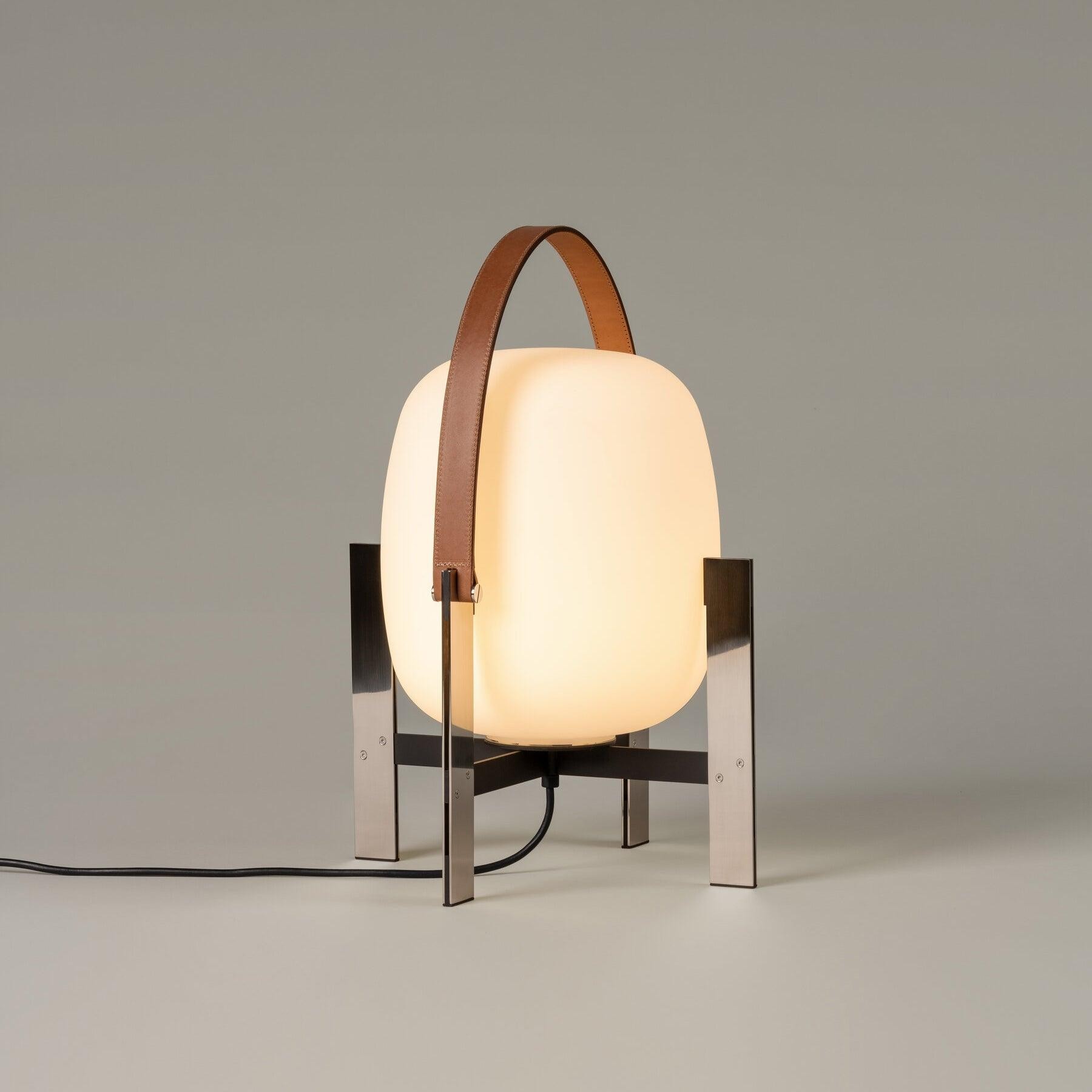 Portable Lantern Table Lamp M515