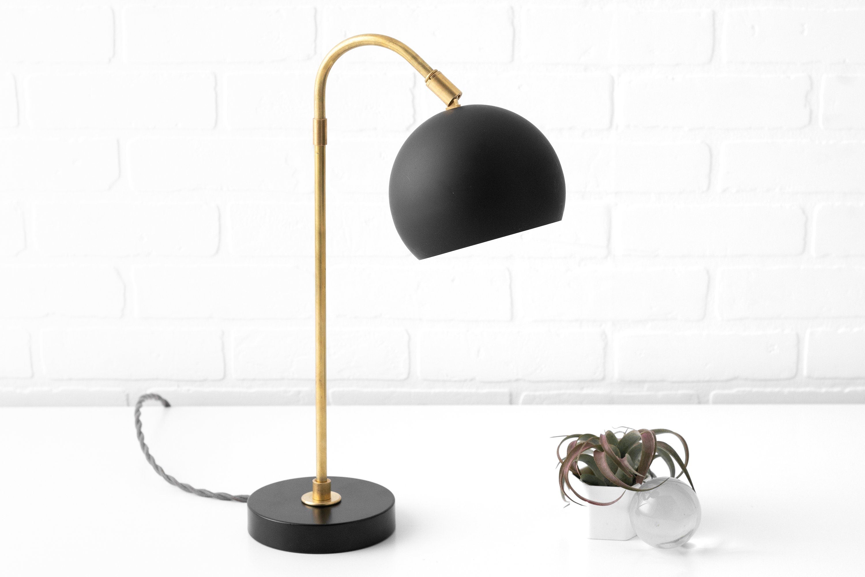 Ornato Luxe Modern Accent Table Lamp - Stylish Home Light T314