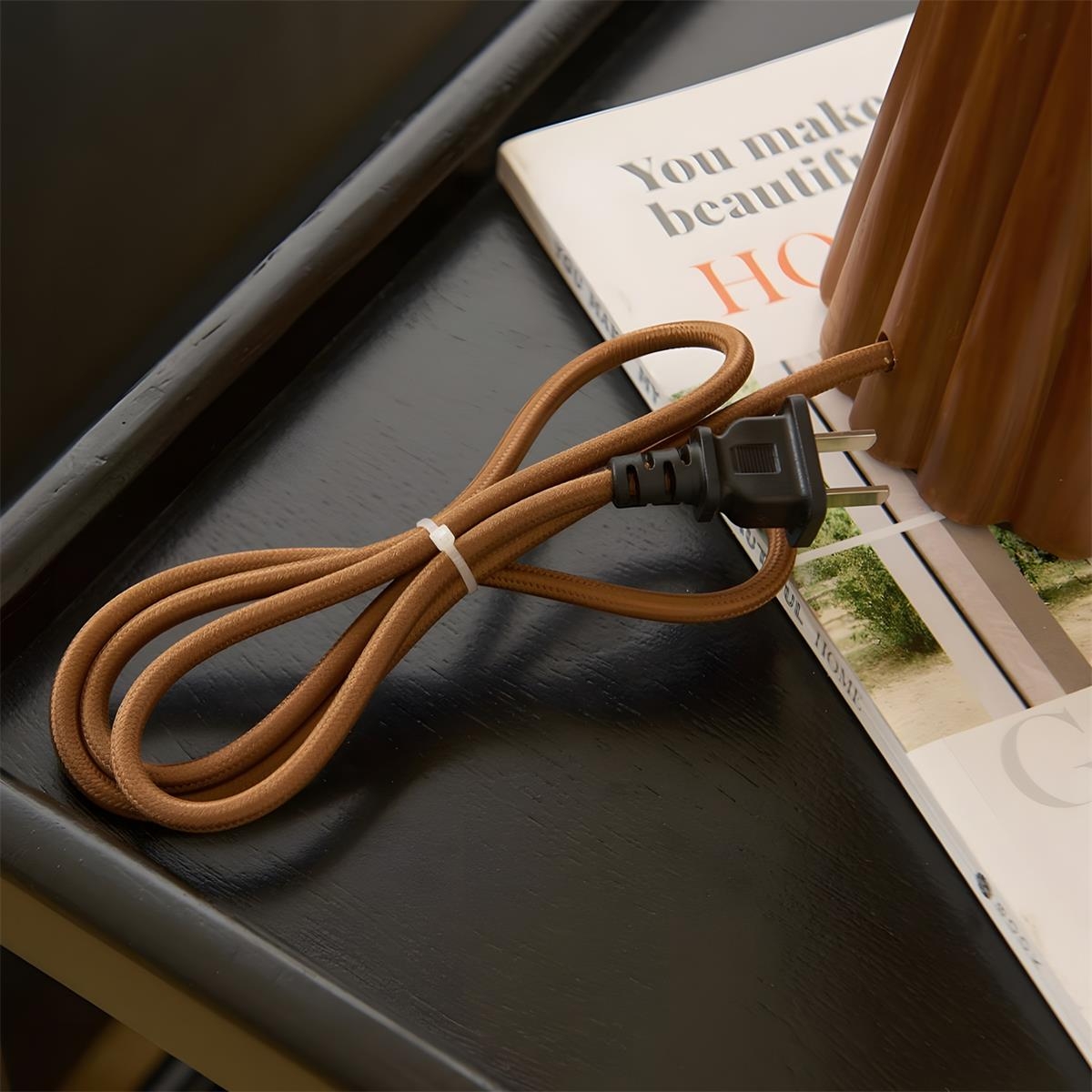Crellin Table Lamp T1522