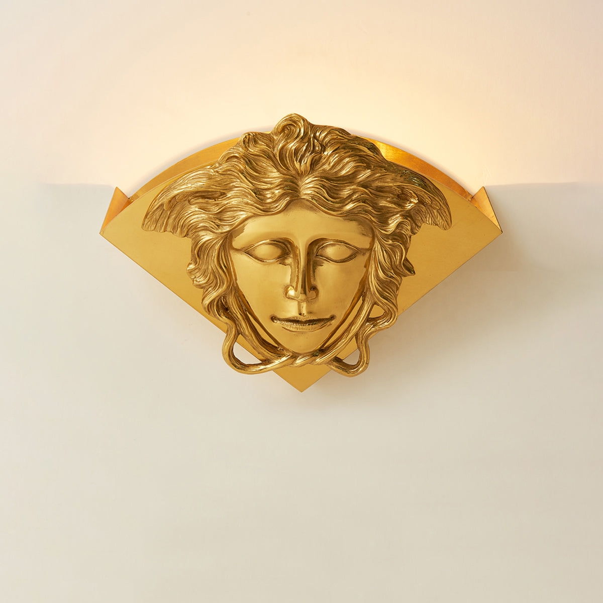 Sphinx Brass Wall Lamp T1968