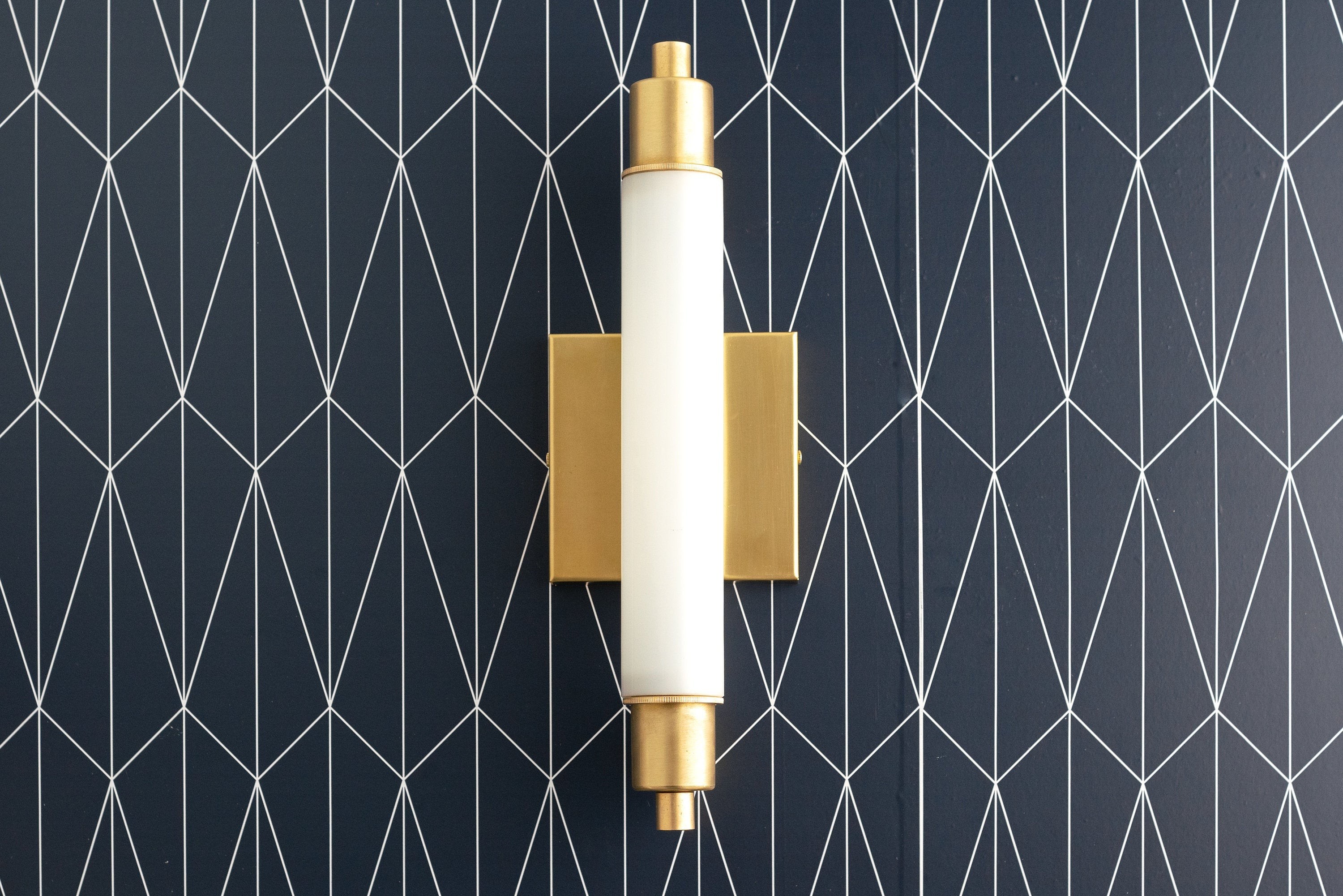 Ornato Luxe Modern Vanity Sconce - Art Deco Wall Light with Cylinder Shade T387