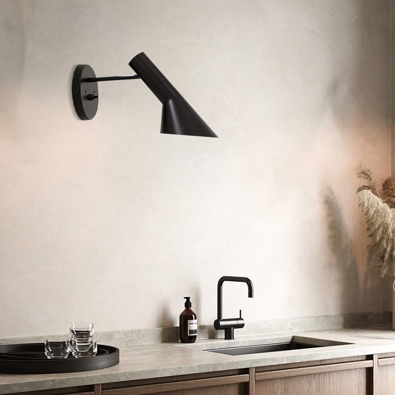 Metal Design Bedroom Wall Lamp S19
