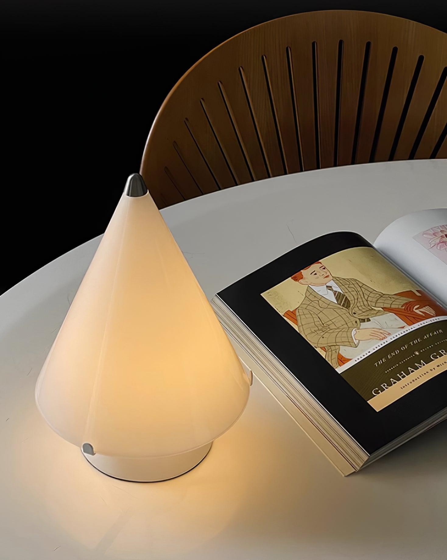 Spire-shaped Practical Fashionable Table Lamp M530