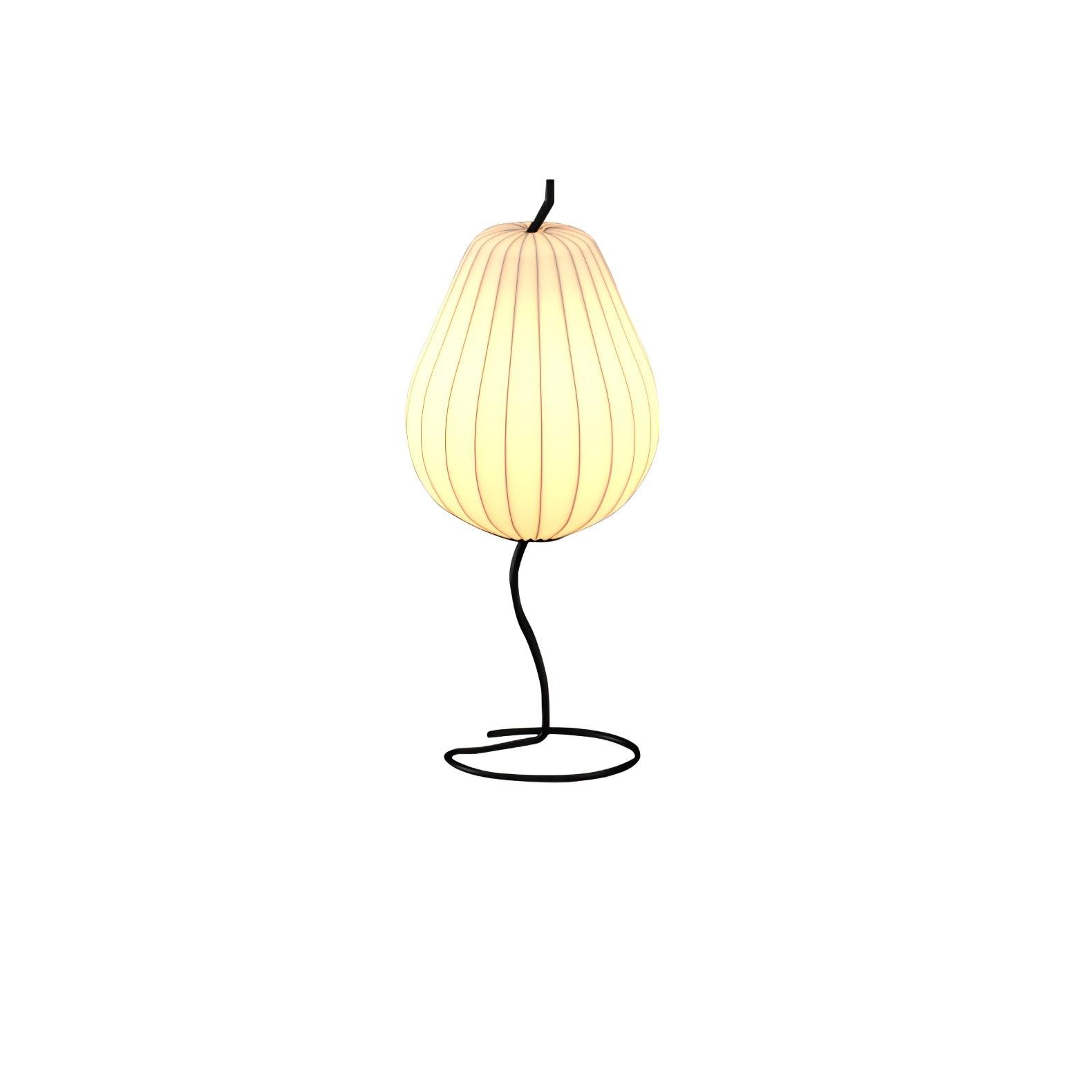 Pear-shaped Shite Floor Lamp Suitable For Living Room M519