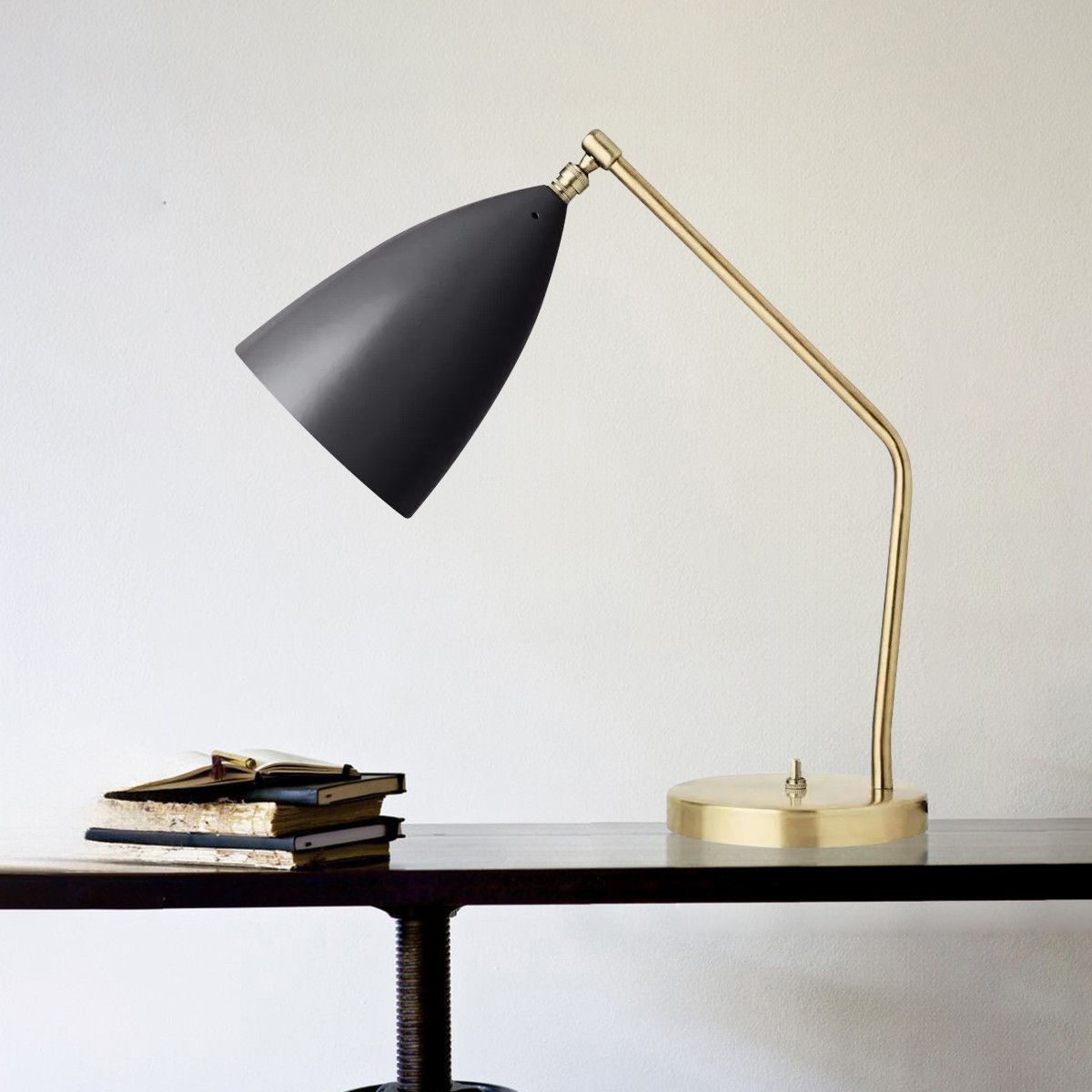 Rotatable Gräshoppa Task Office Table Lamp S158