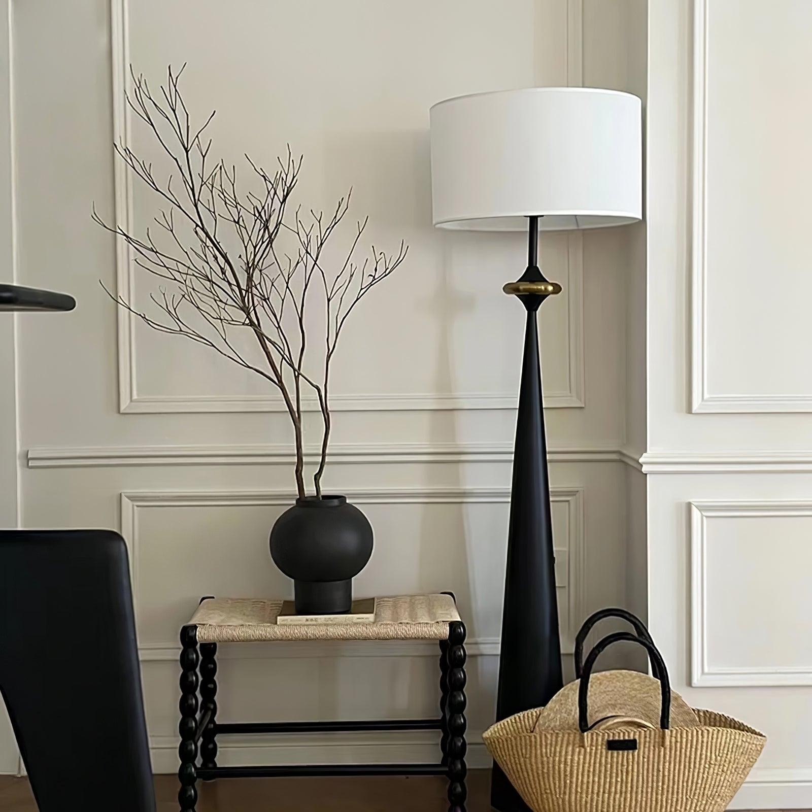 Putney Metal Floor Lamp – Minimalist Design for Bedrooms & Offices T426