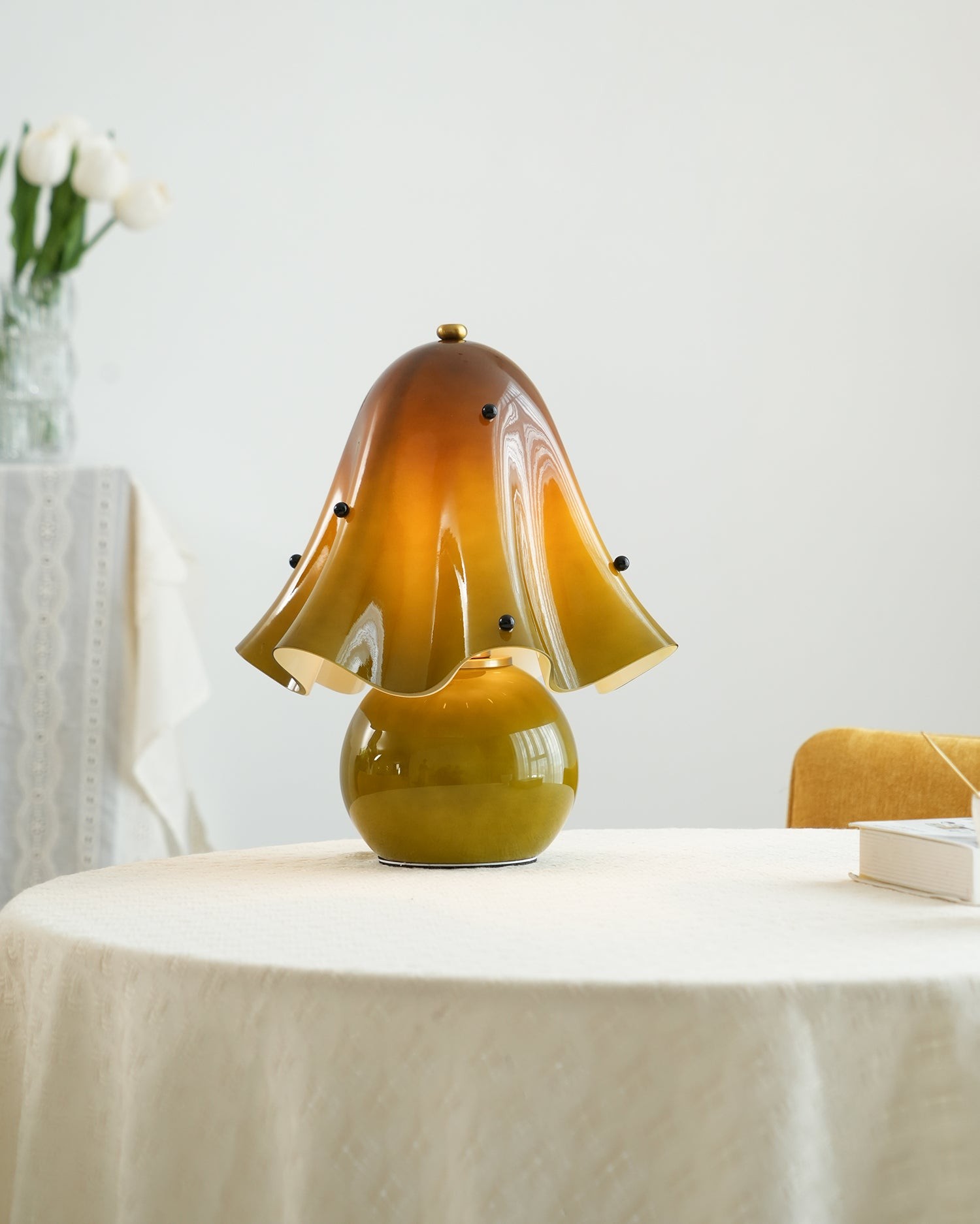Bellina Sculptural Bell Flower Table Lamp - Accent Lighting for Room T281