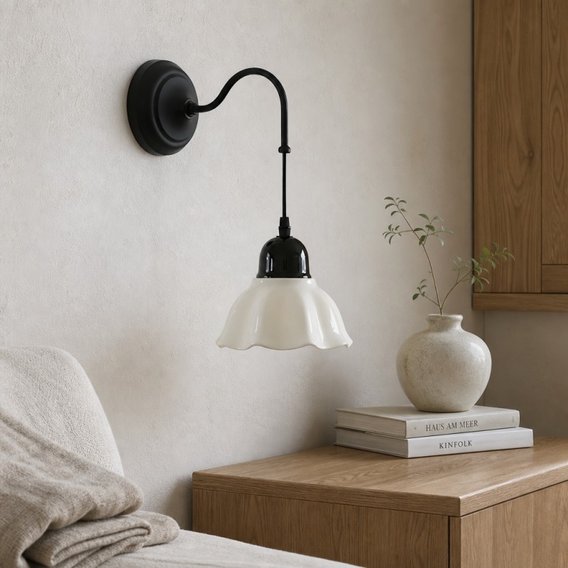 Cazelle Vintage Floral Wall Lamp - Artistic Flower Design Sconce for Bedroom and Hallway T2258