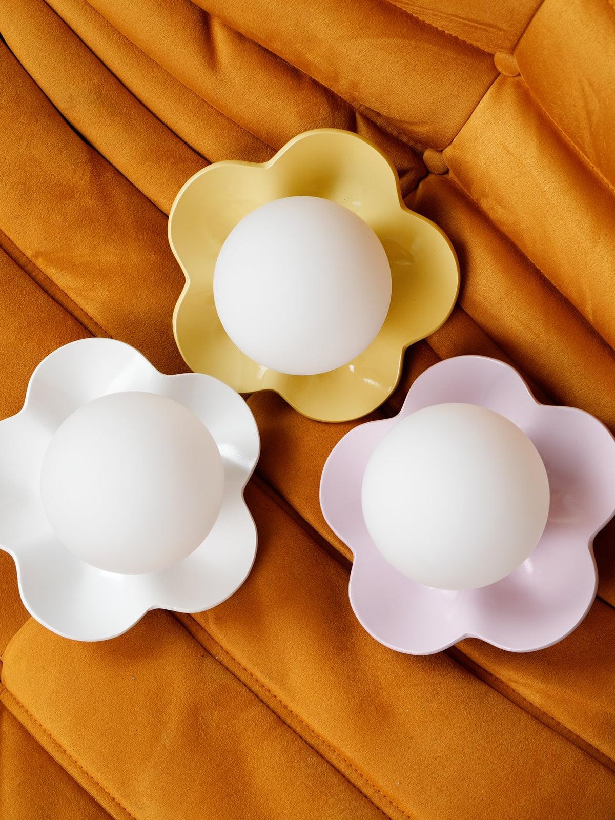 Floral Petal Wall Lamp - Nordic Sculptural Wall Light Living Room T129