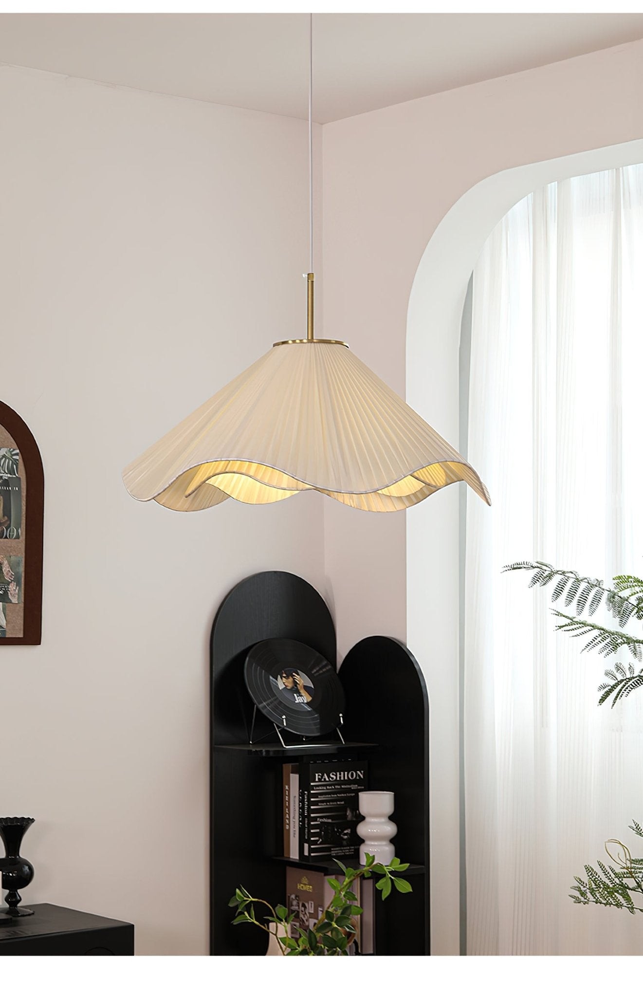Nordic Cream Style Floral Pendant Lamp M458
