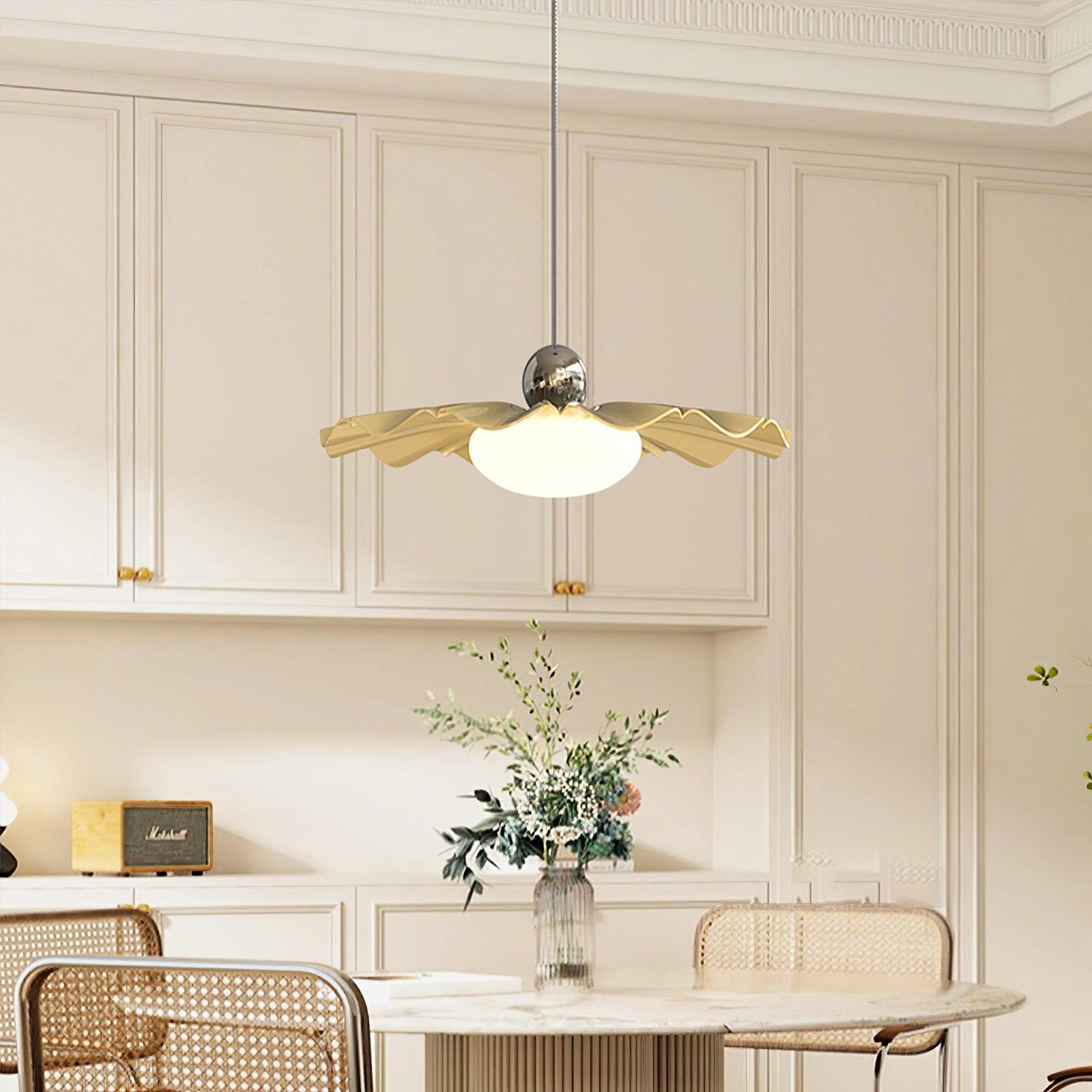 Blooming Flower Pendant Light T1578