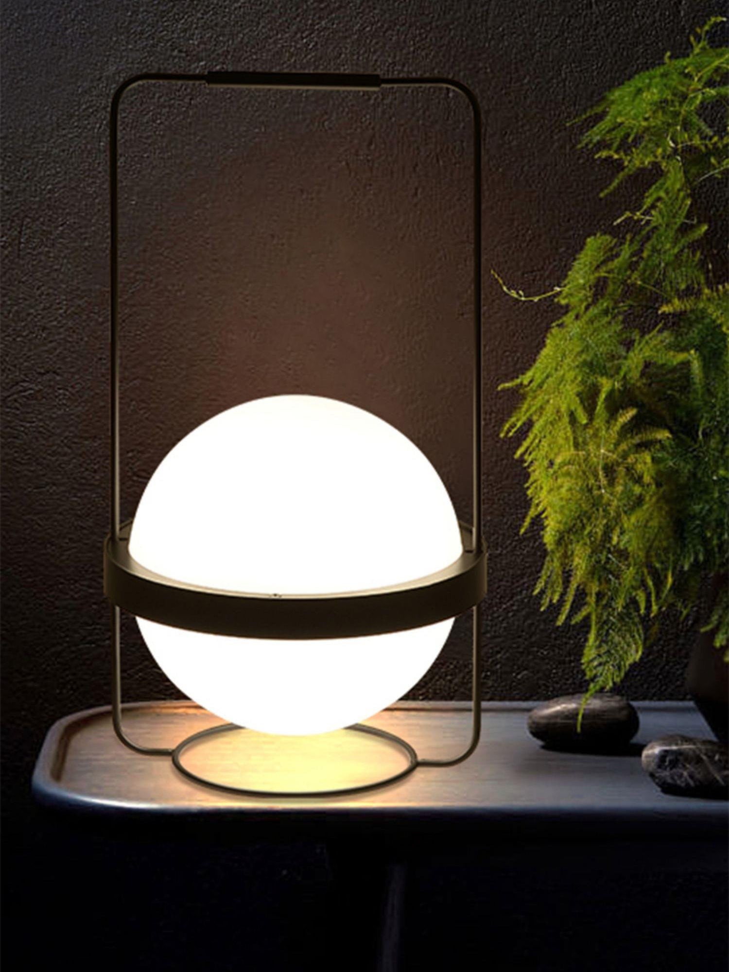 Gardens Table Lamp M338