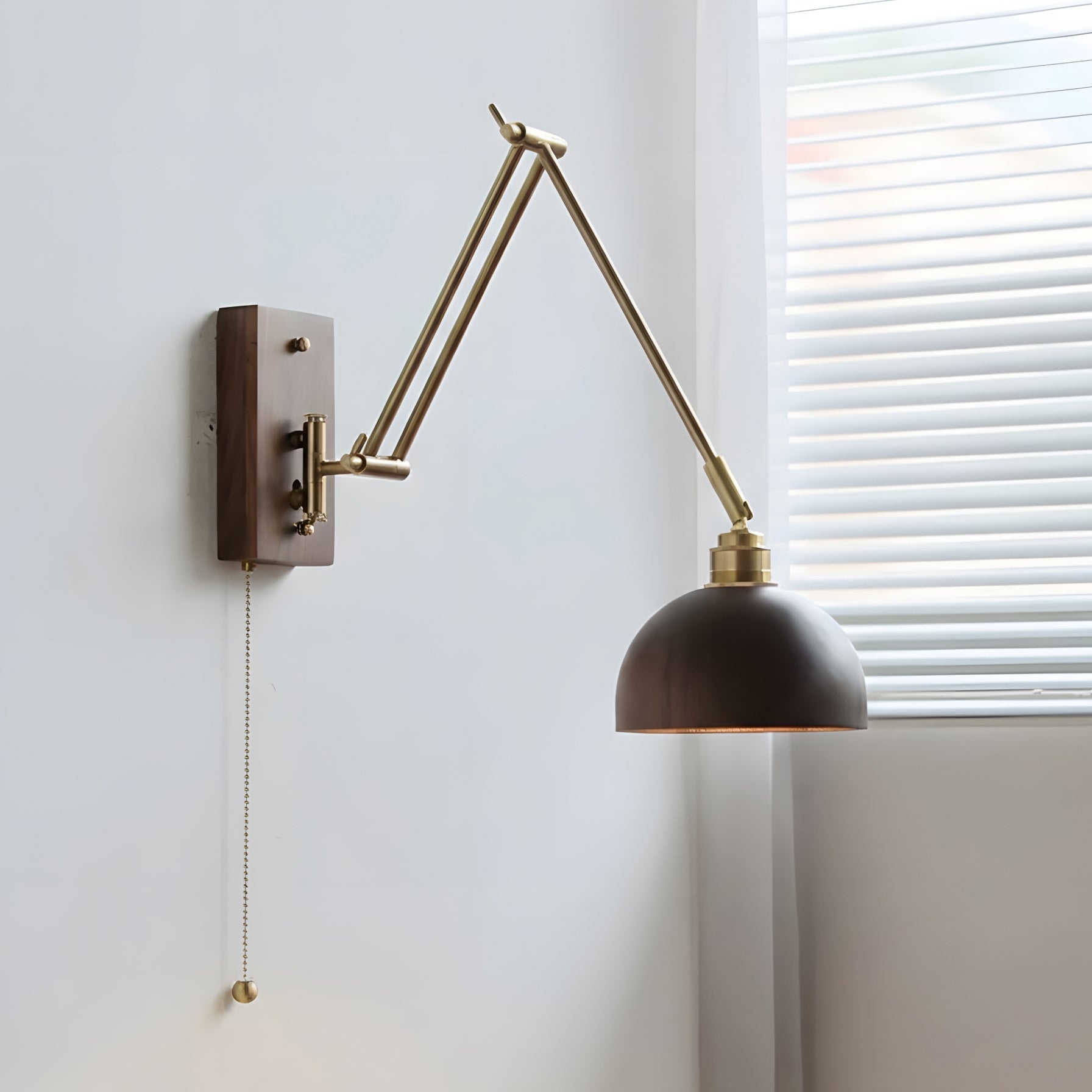 Marlow Adjustable Wall Lamp T1565