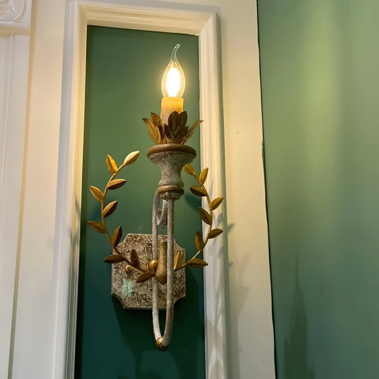 Cumiers Wall Lamp T1755