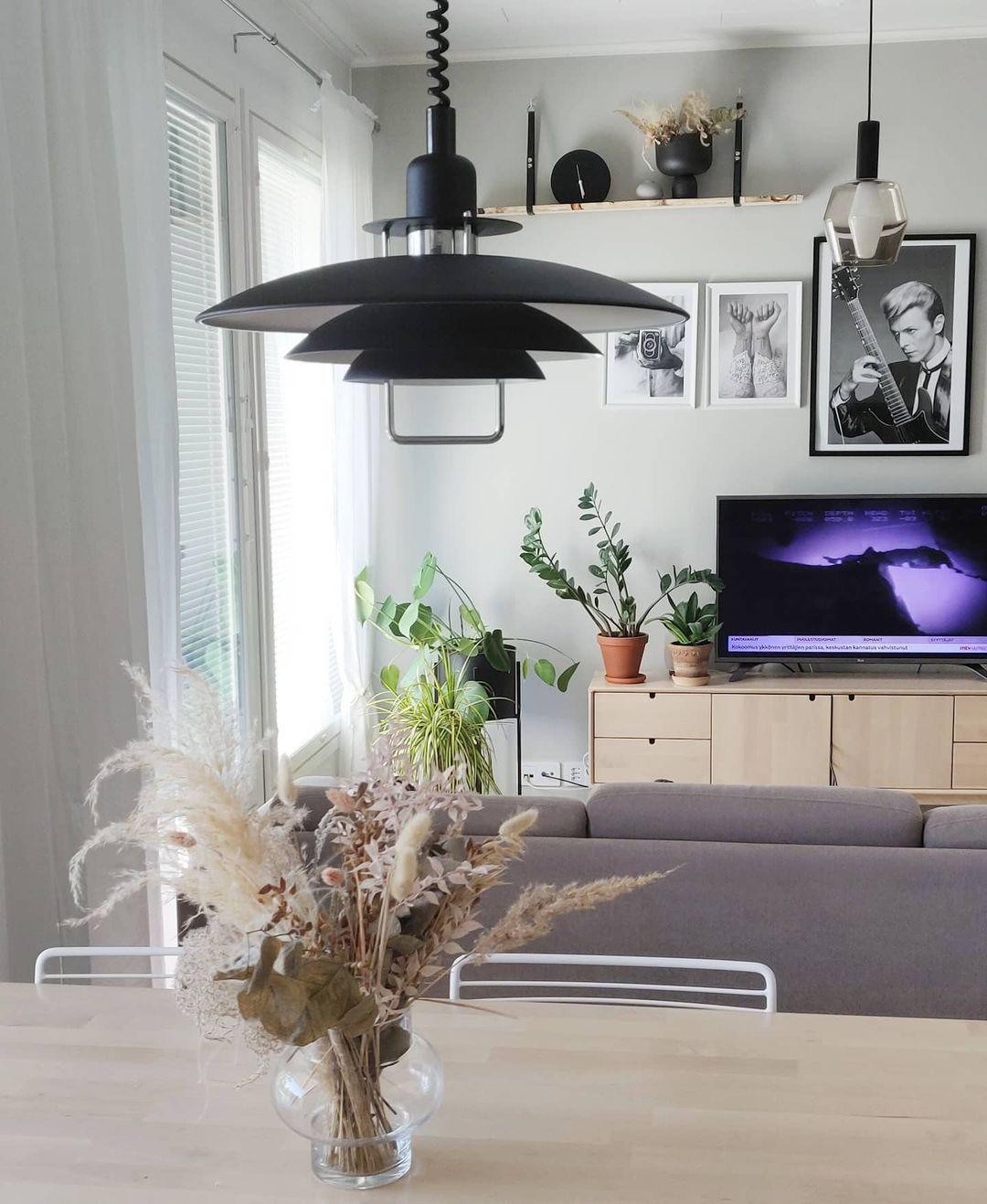 Danish Lifting UFO Pendant Lamp M426
