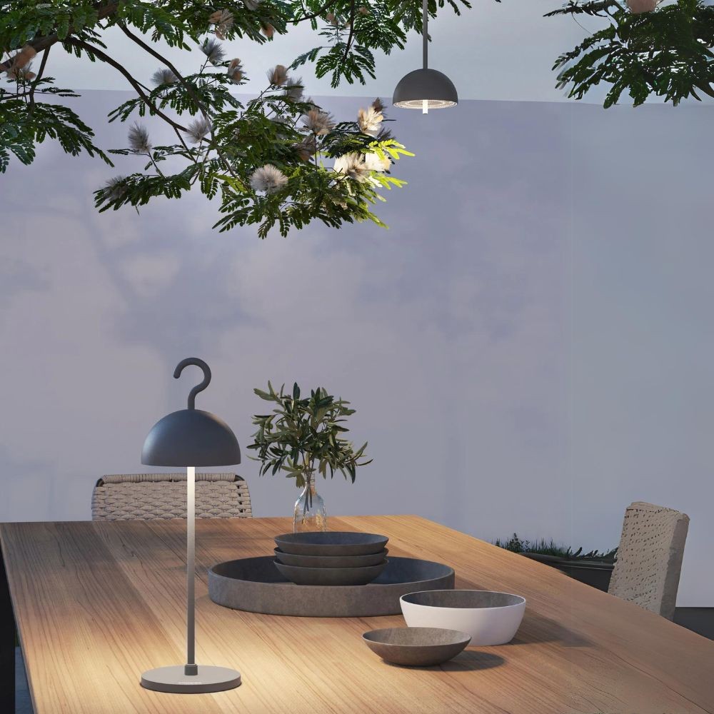 Macaron Wireless Rechargeable Portable Metal Table Lamp S202