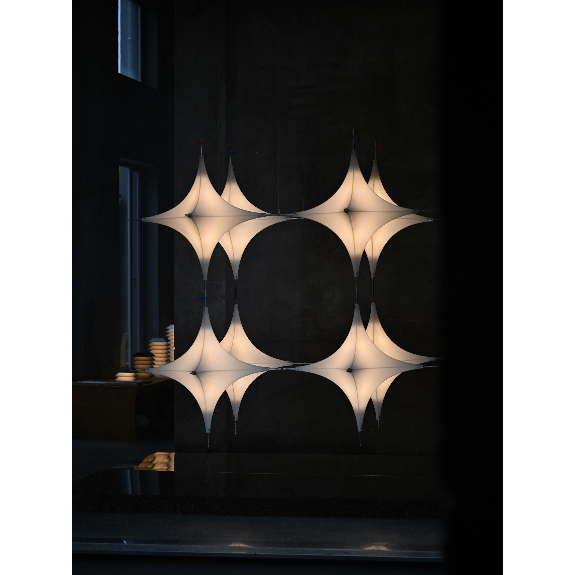 Polar Chandelier T1927