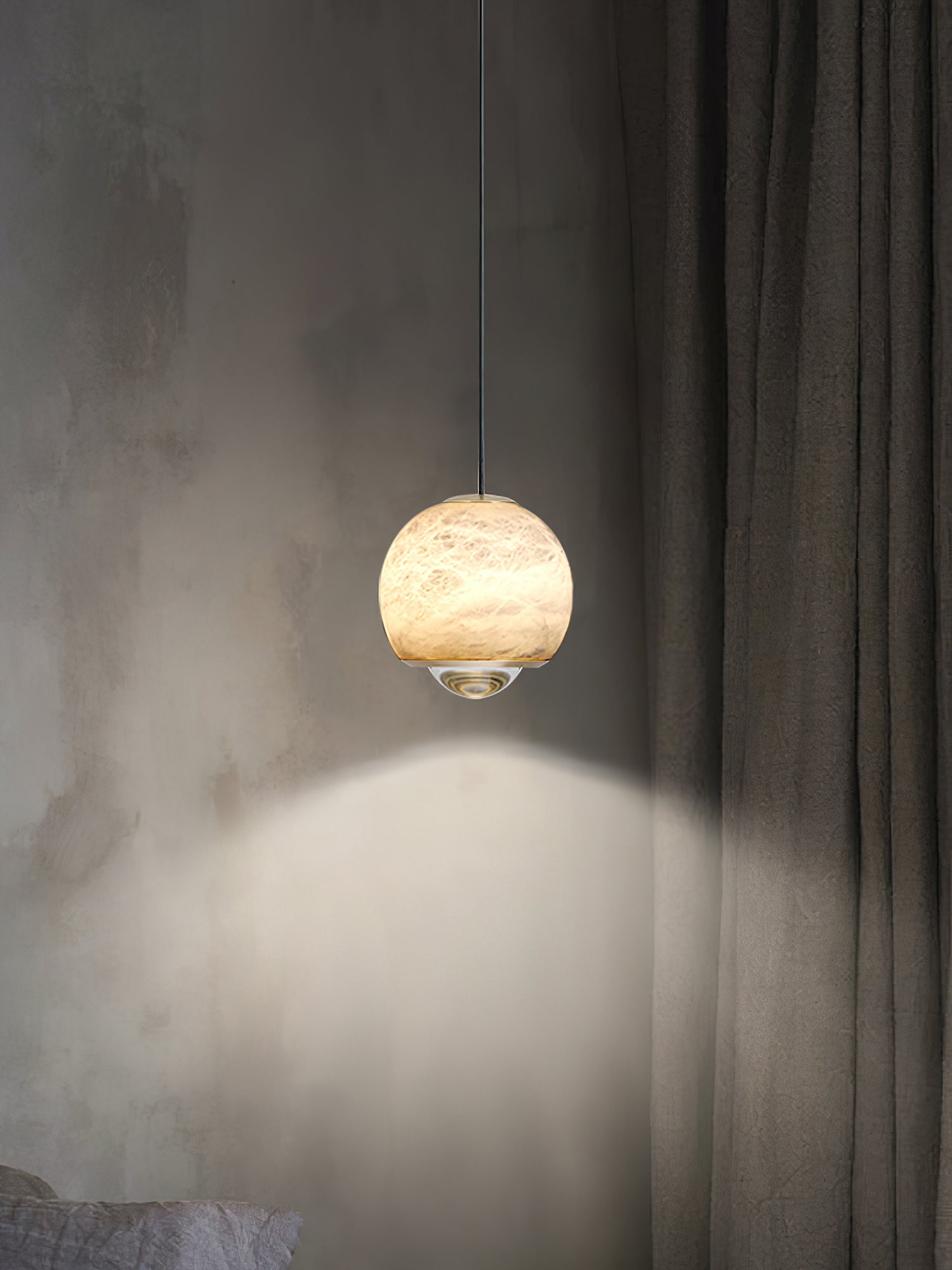 Ferox Alabaster Pendant Light T1646