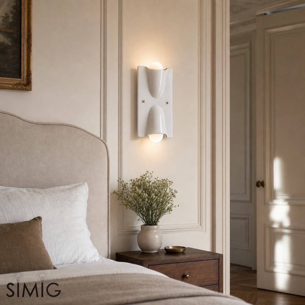 Colorful Sculptural Wall Lamp – Resin Design for Living Room