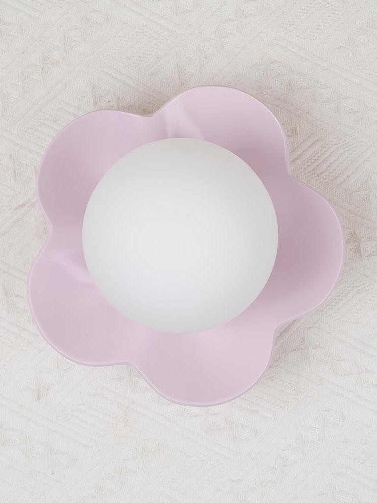 Floral Petal Wall Lamp - Nordic Sculptural Wall Light Living Room T129