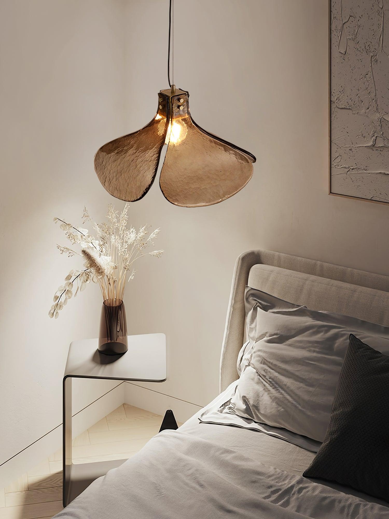 Vintage Clover Pendant Light M353