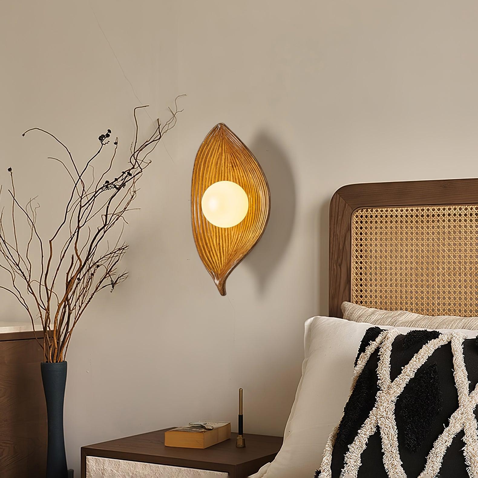 Leaf Canoe Wall Sconce M442