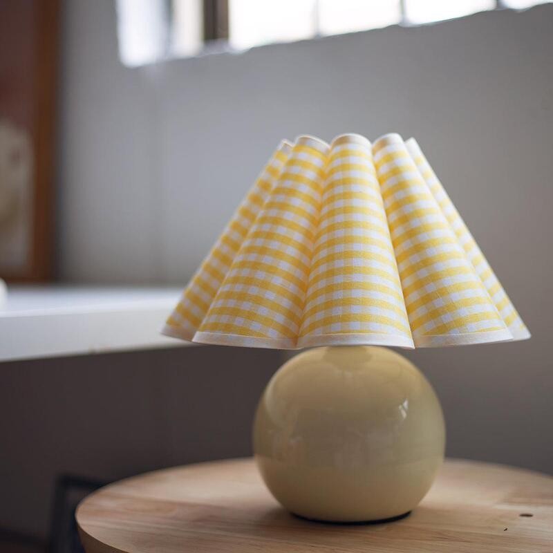 Scandinavian Vintage Table Lamp for Bedroom