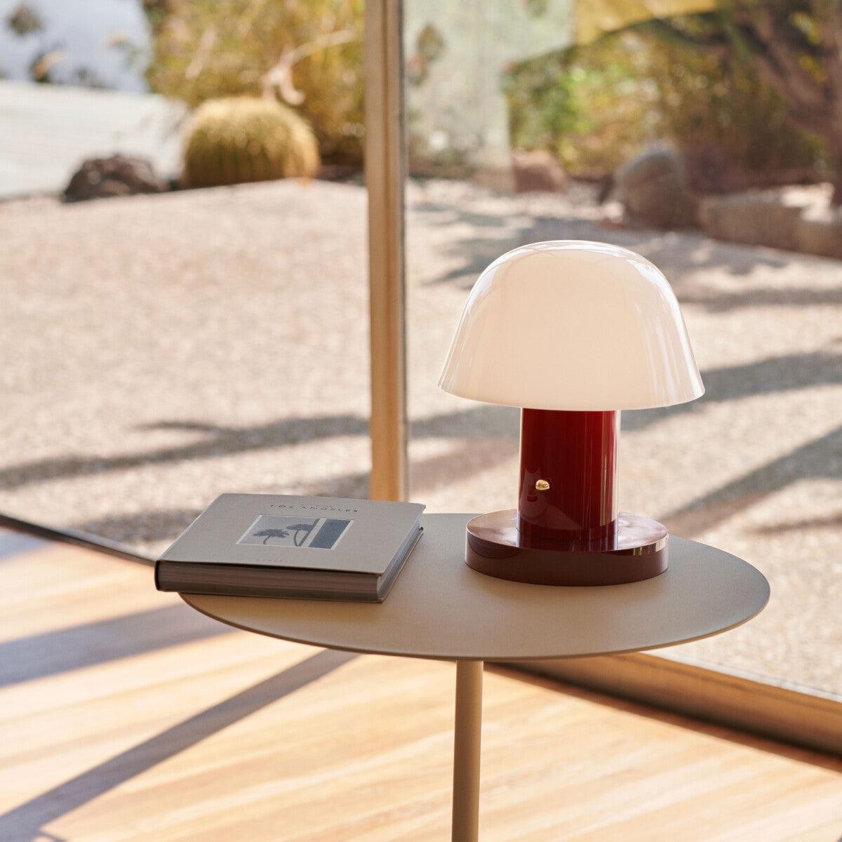 Minimalist Mushroom Cordless Table Lamp M528