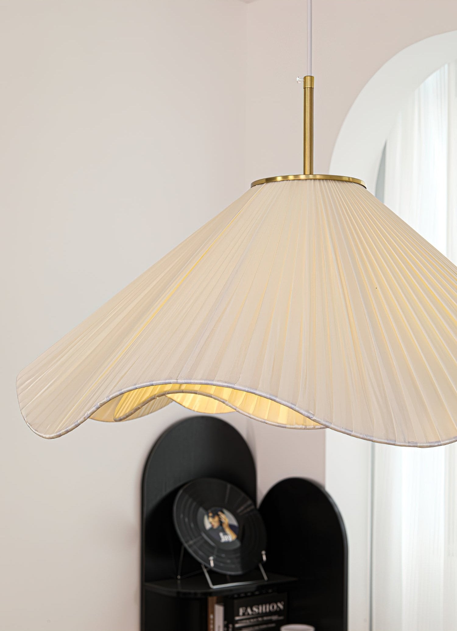 Nordic Cream Style Floral Pendant Lamp M458