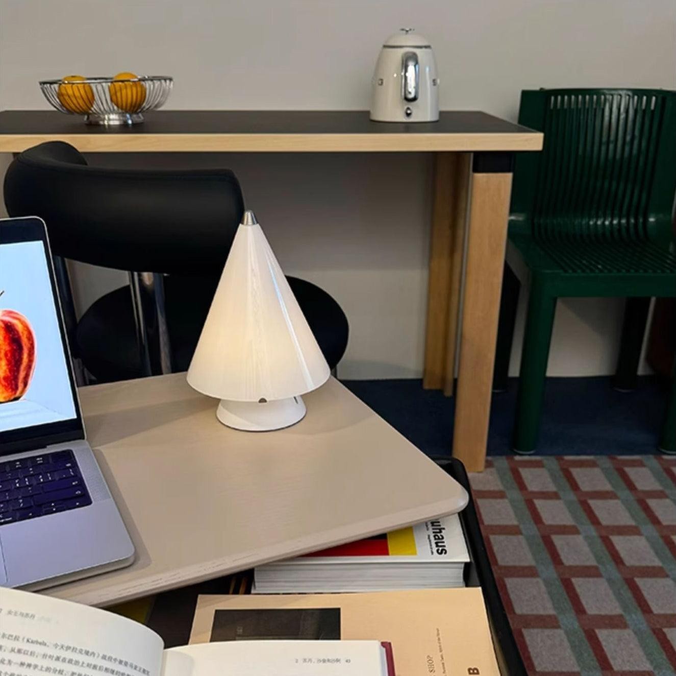 Spire-shaped Practical Fashionable Table Lamp M530