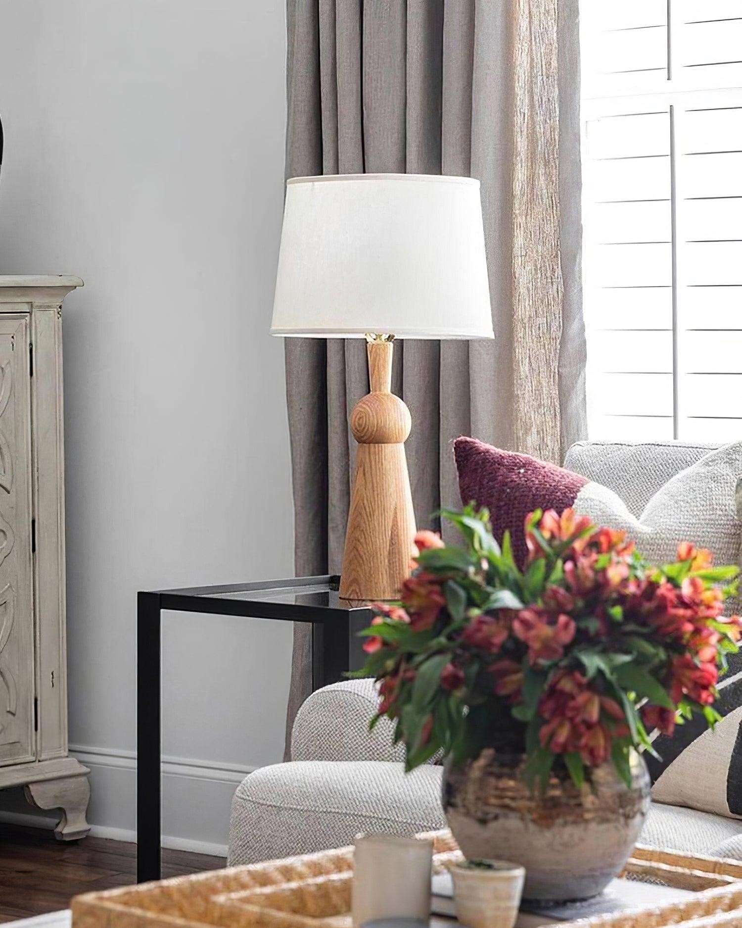 Nordic Retro Solid Wood Fabric Table Lamp M572