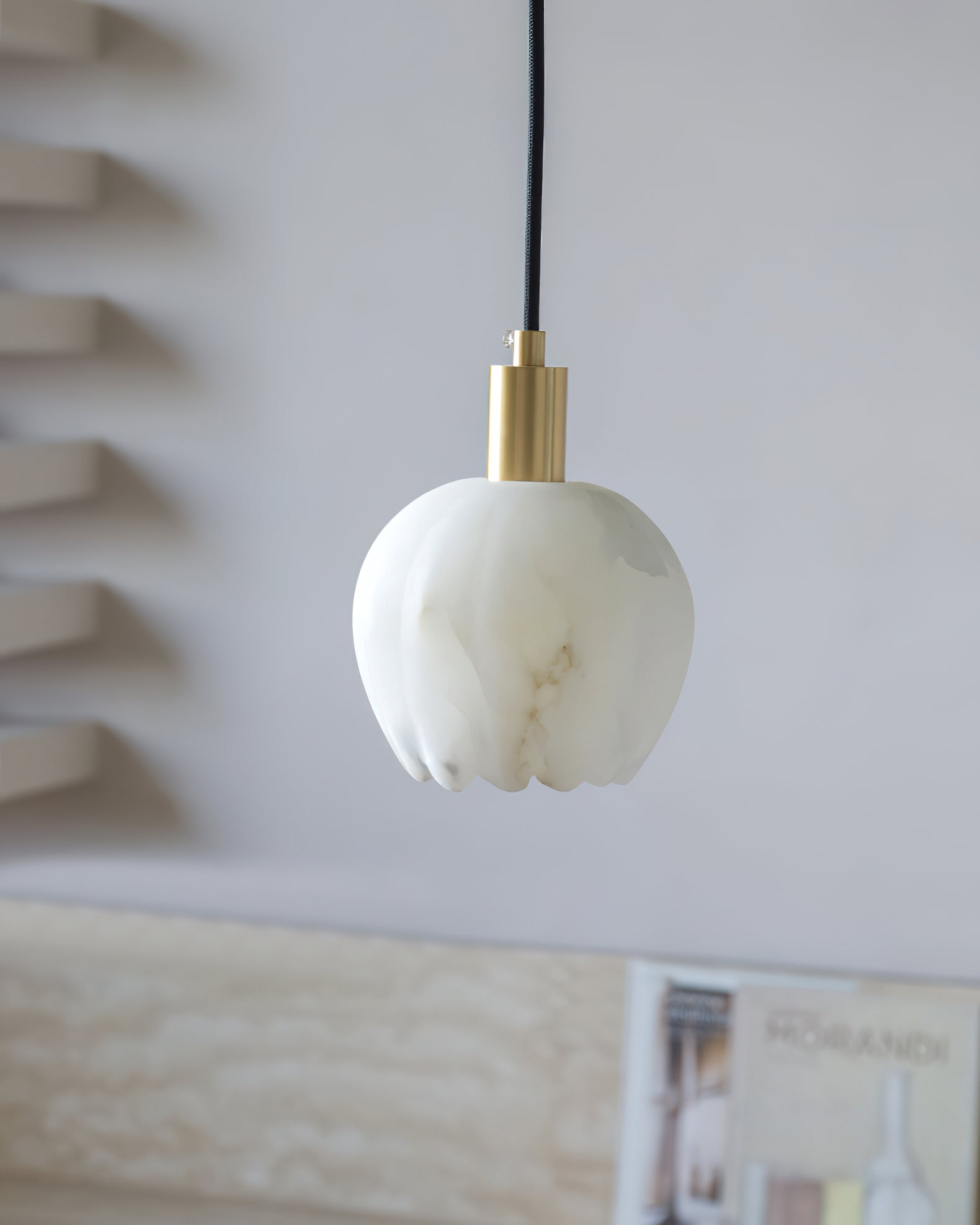 Lilin Alabaster Pendant Light T1648