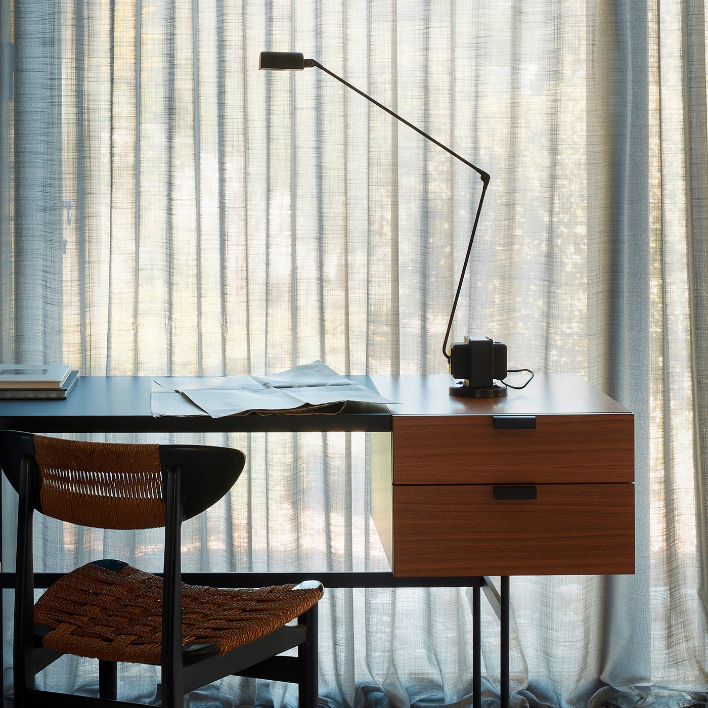 Daphine Table Lamp T1670