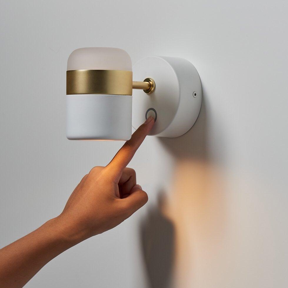 Adjustable Glass Wall Lamp T1602