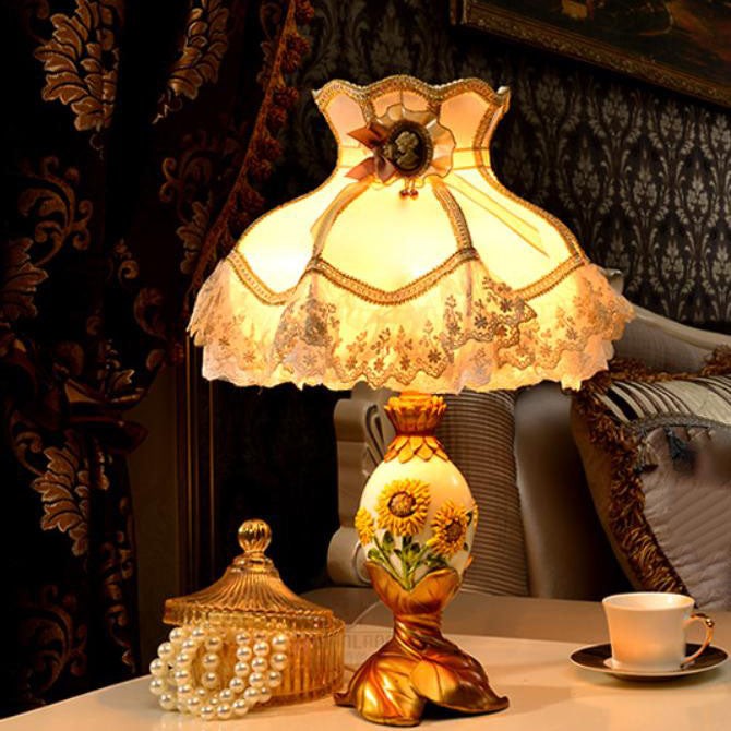 European Style Luxury Metal Sunflower Table Lamp M499