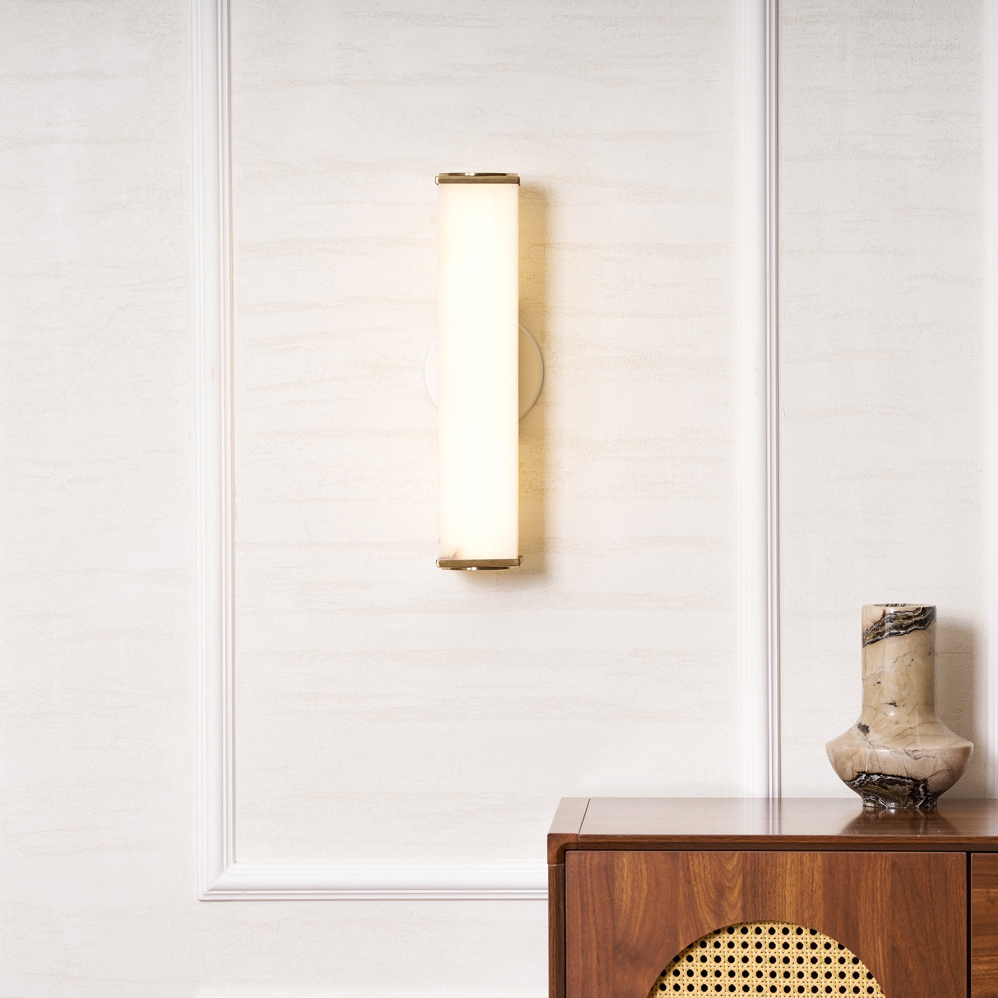 Cuboid Alabaster Wall Light T1622